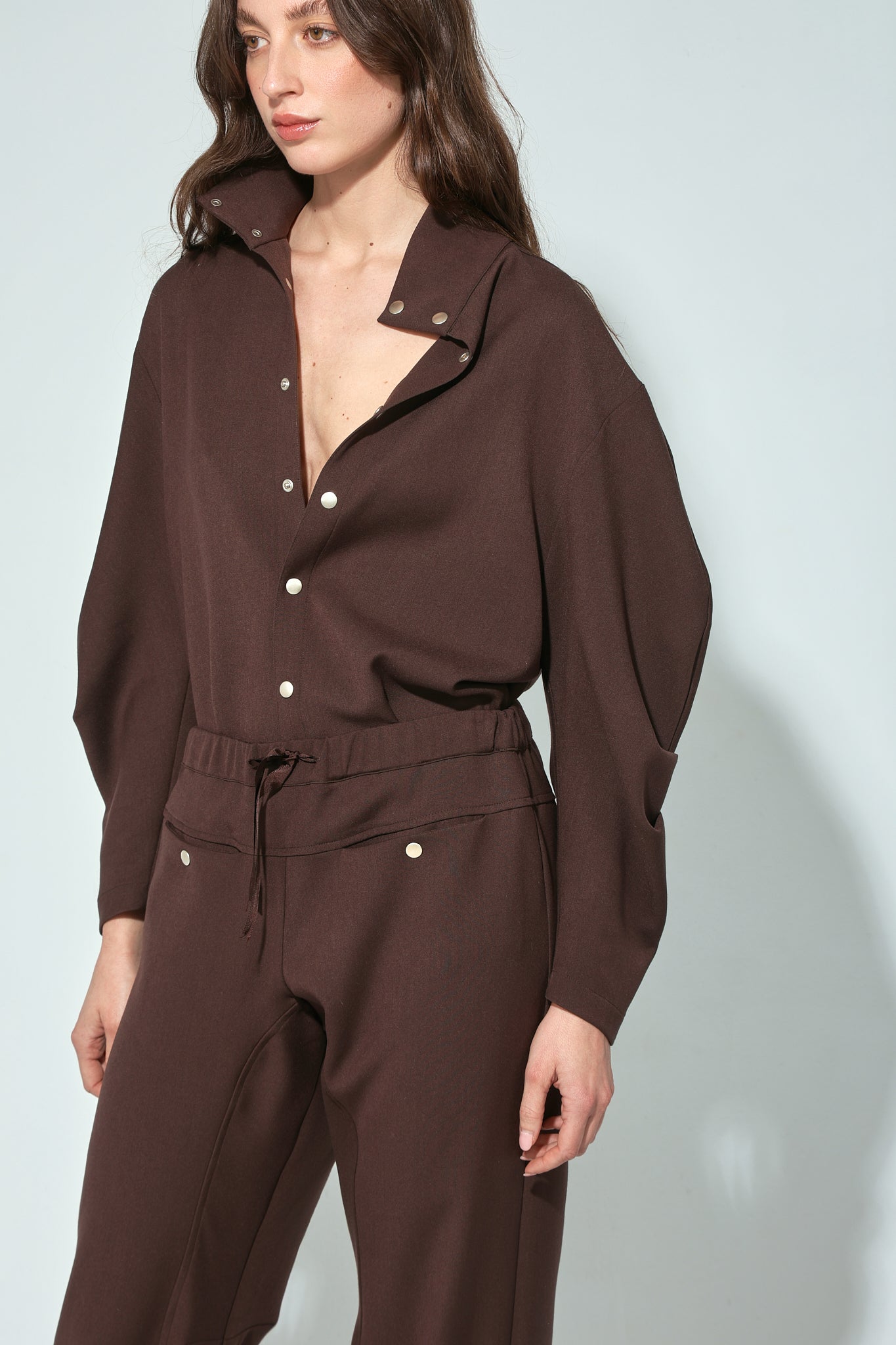 CHAQUETA DOKOS SNAPS MARRÓN