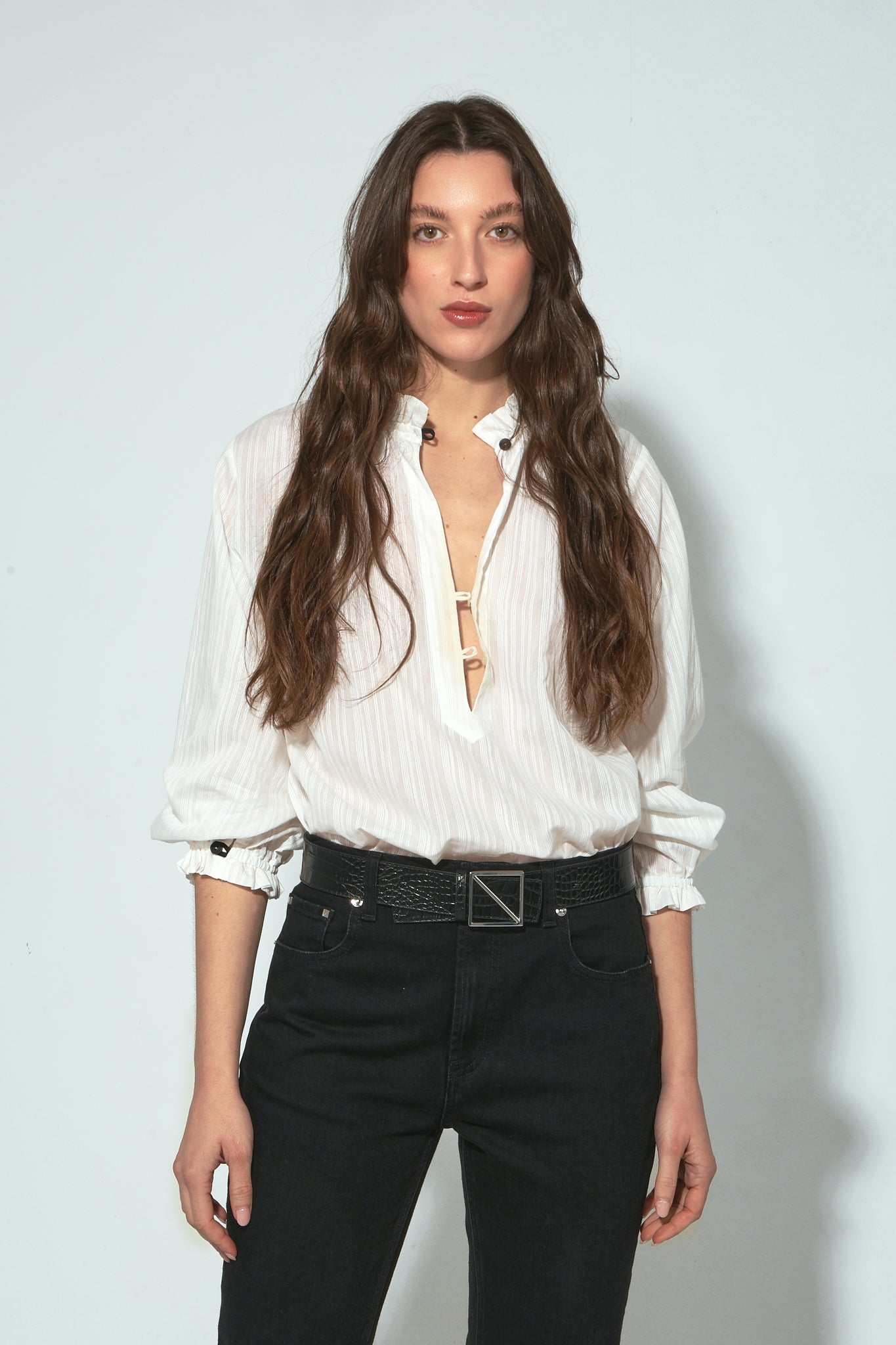 UMA OVERSIZE LONG SLEEVE WHITE SHIRT