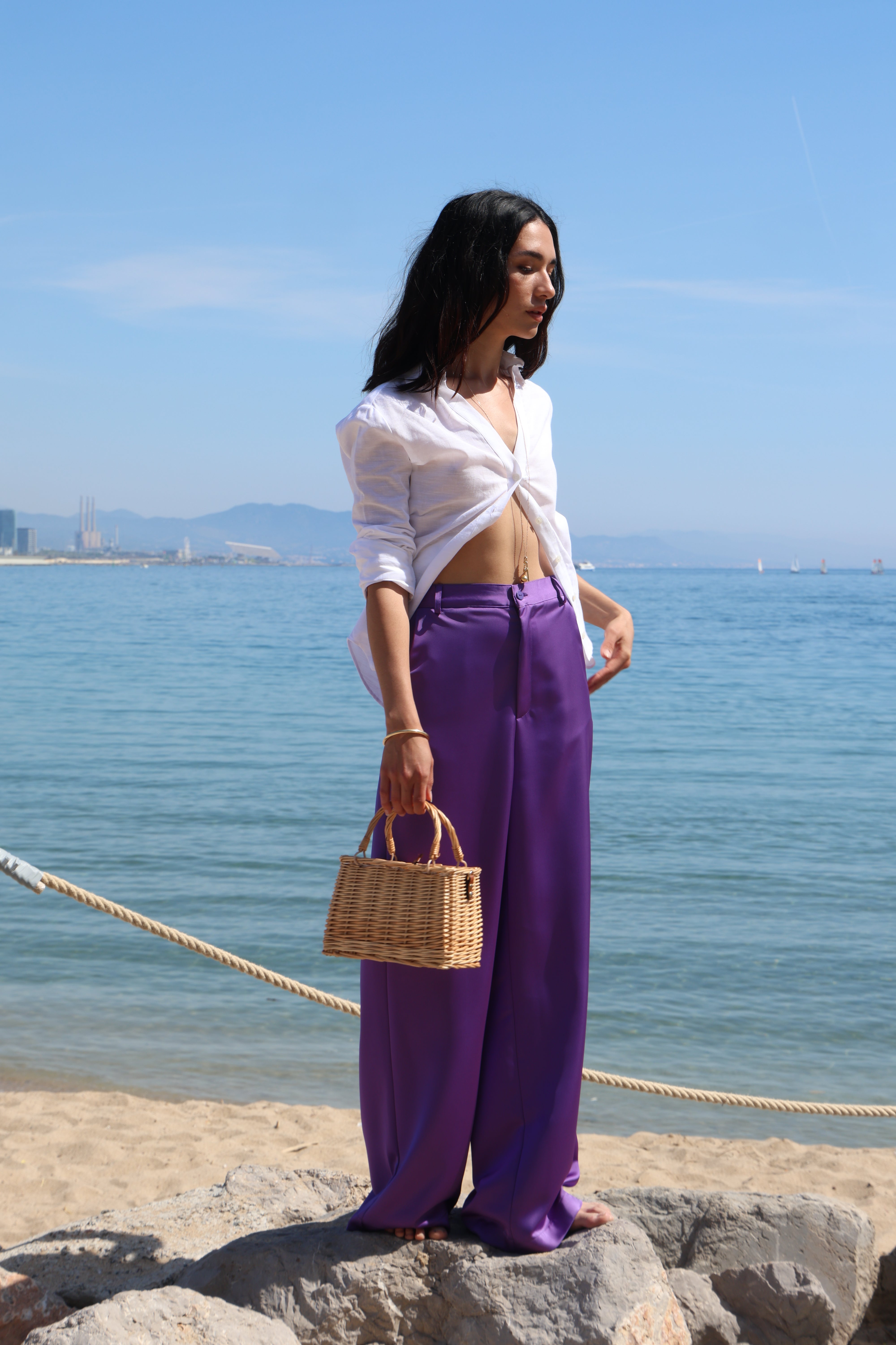 PANTALÓN JOANNE SATÉN MORADO