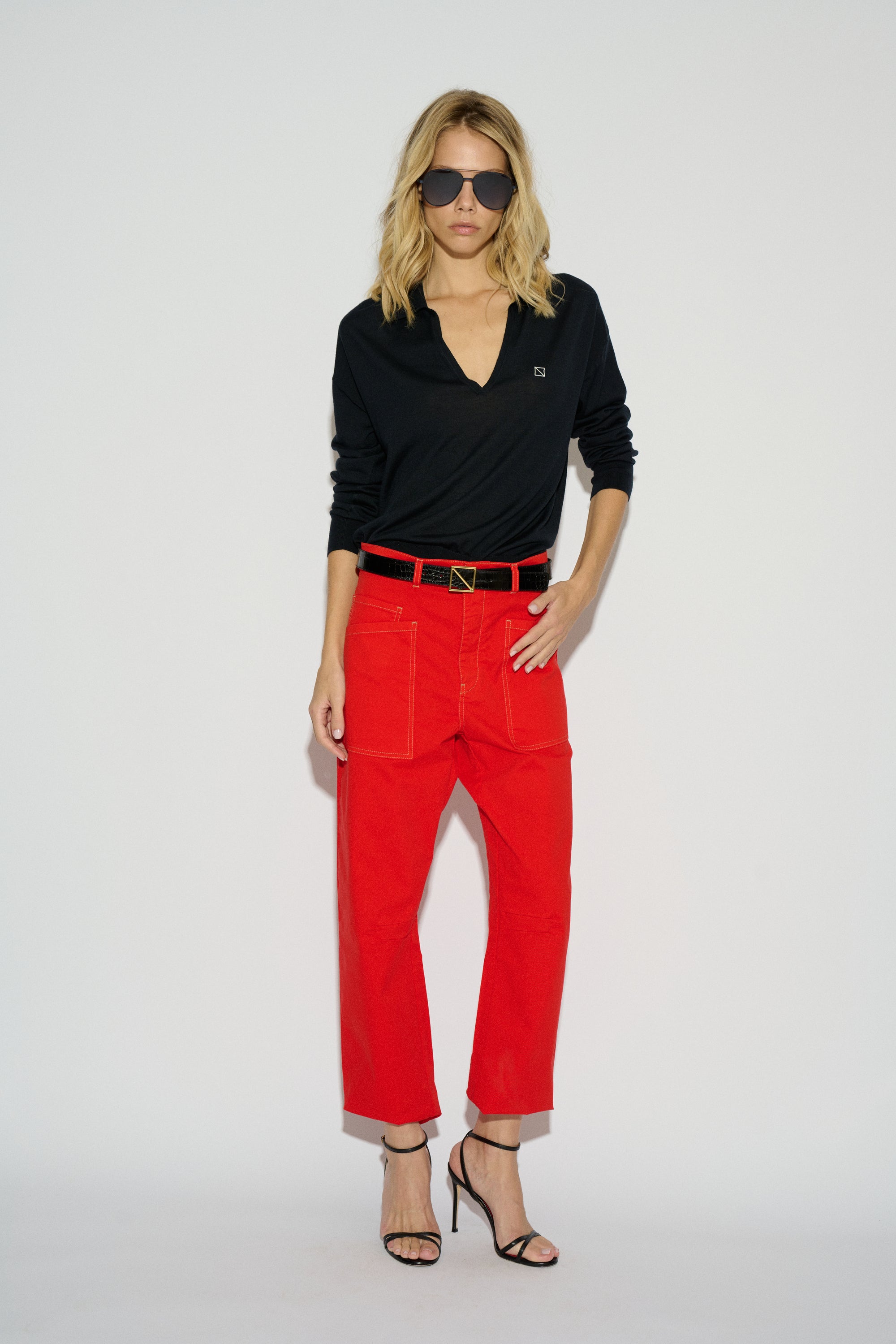 PANTALÓN BRUNA BARREL TIRO MEDIO ROJO