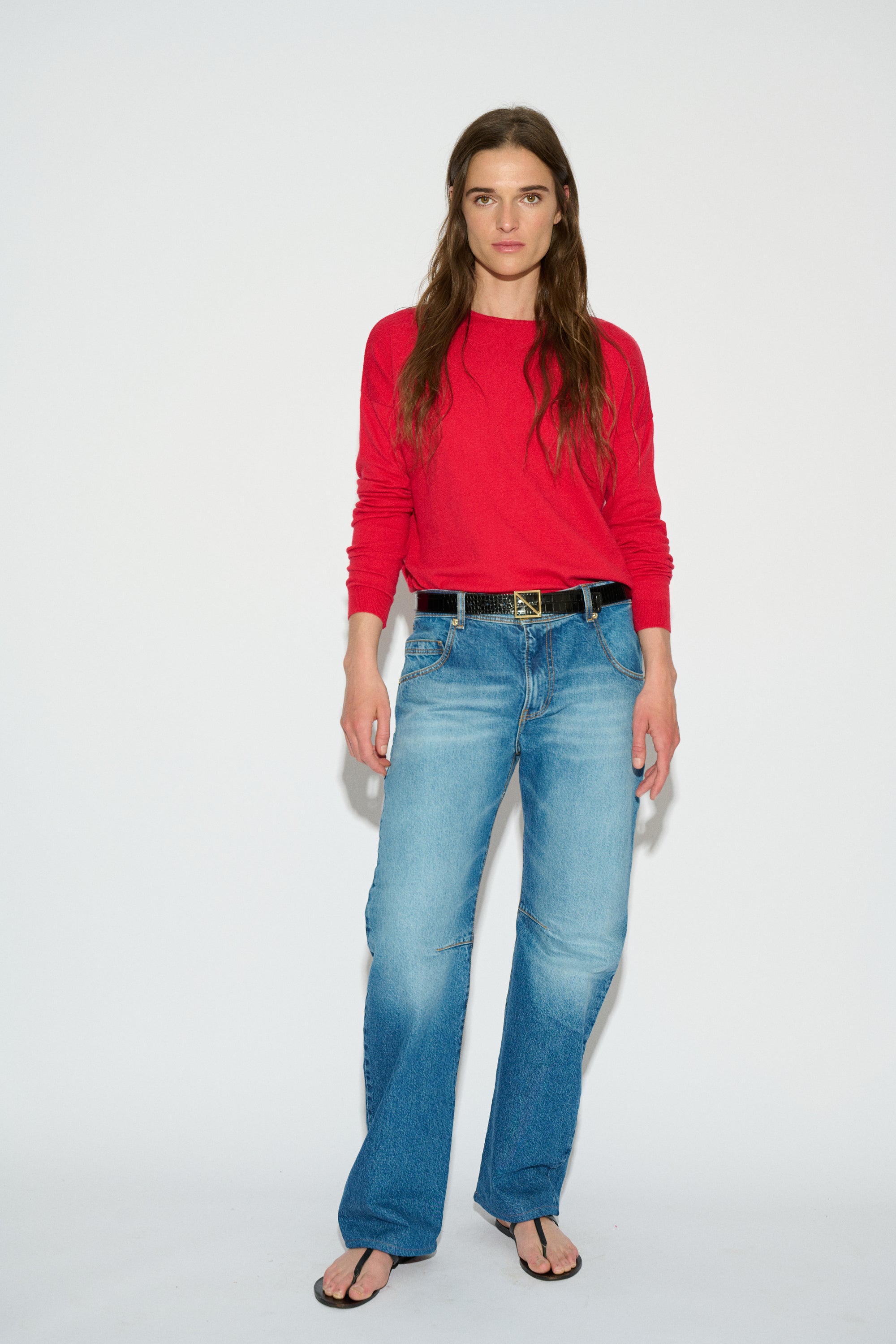 SIMONA RED ROUND NECK JERSEY