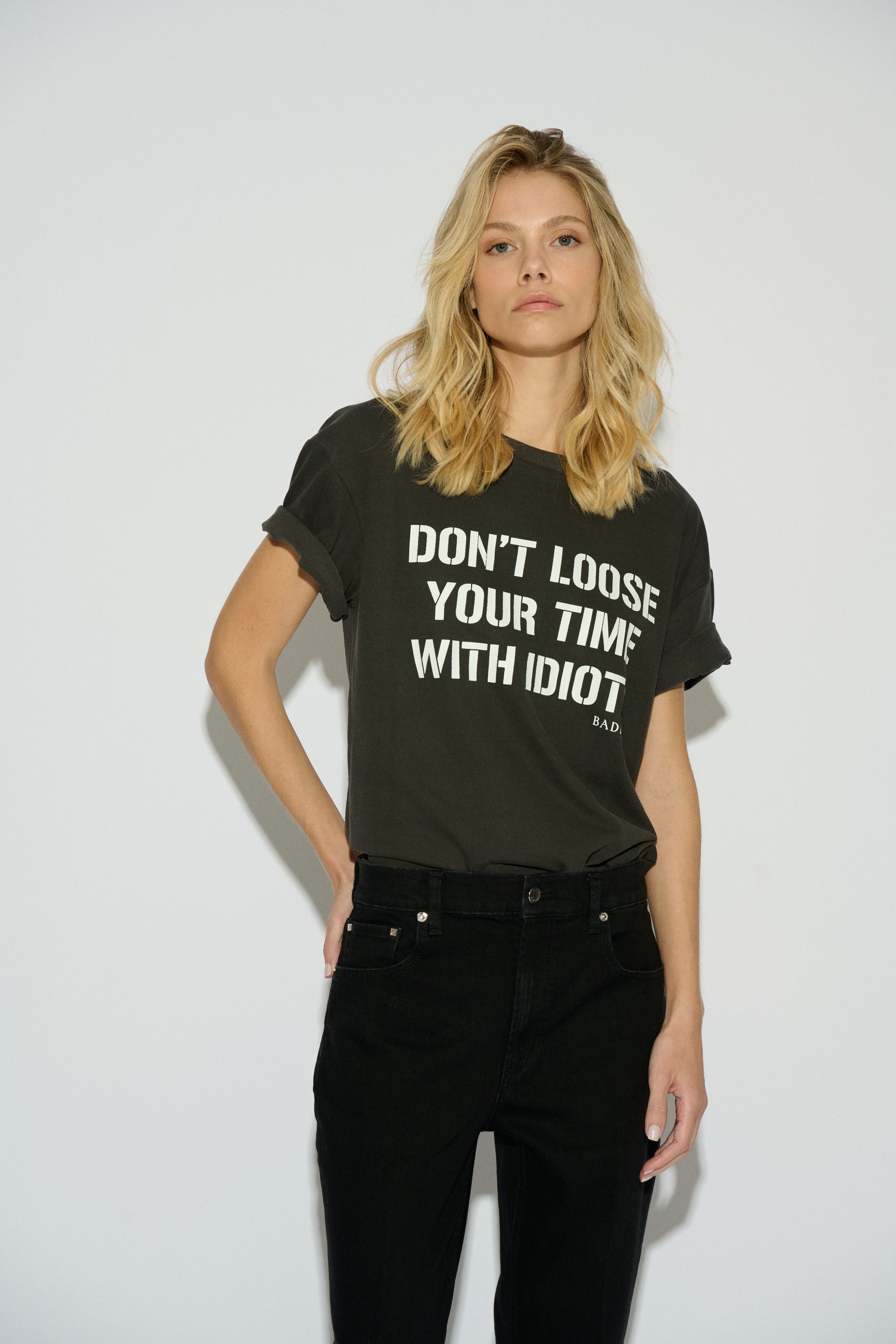 CAMISETA OLYMPIA MANGA CORTA GRIS