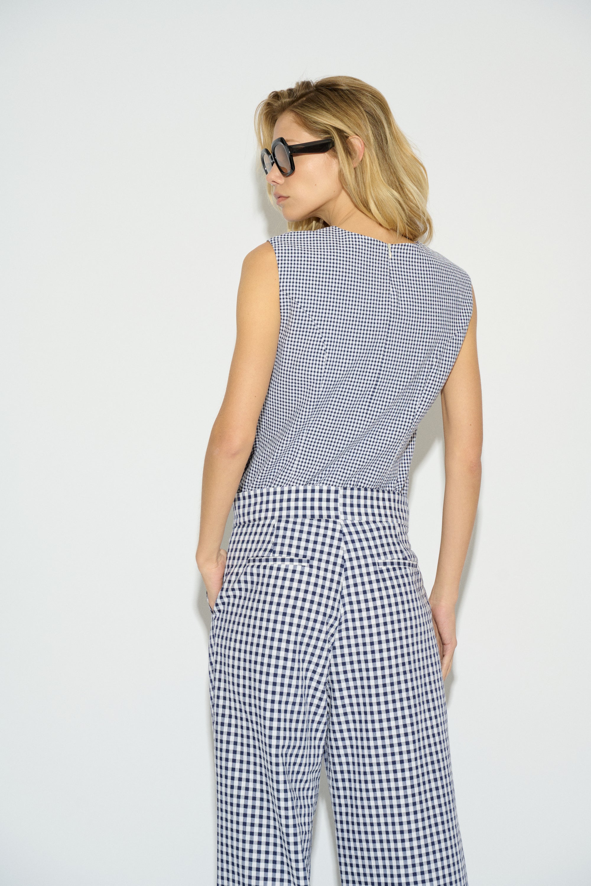 TOP LEANDRA CUELLO REDONDO NAVY