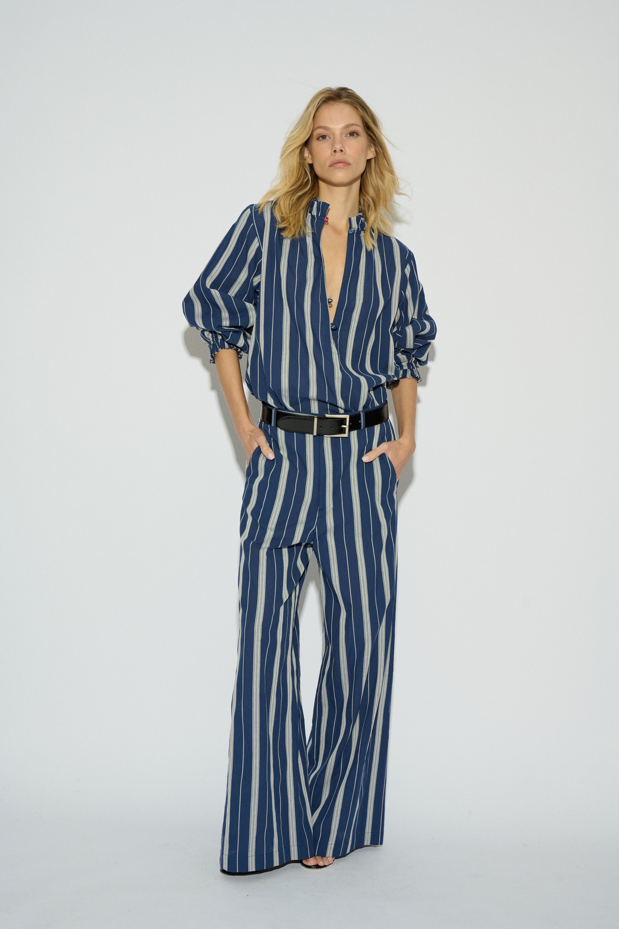 PANTALÓN ALMU RECTO RAYAS NAVY