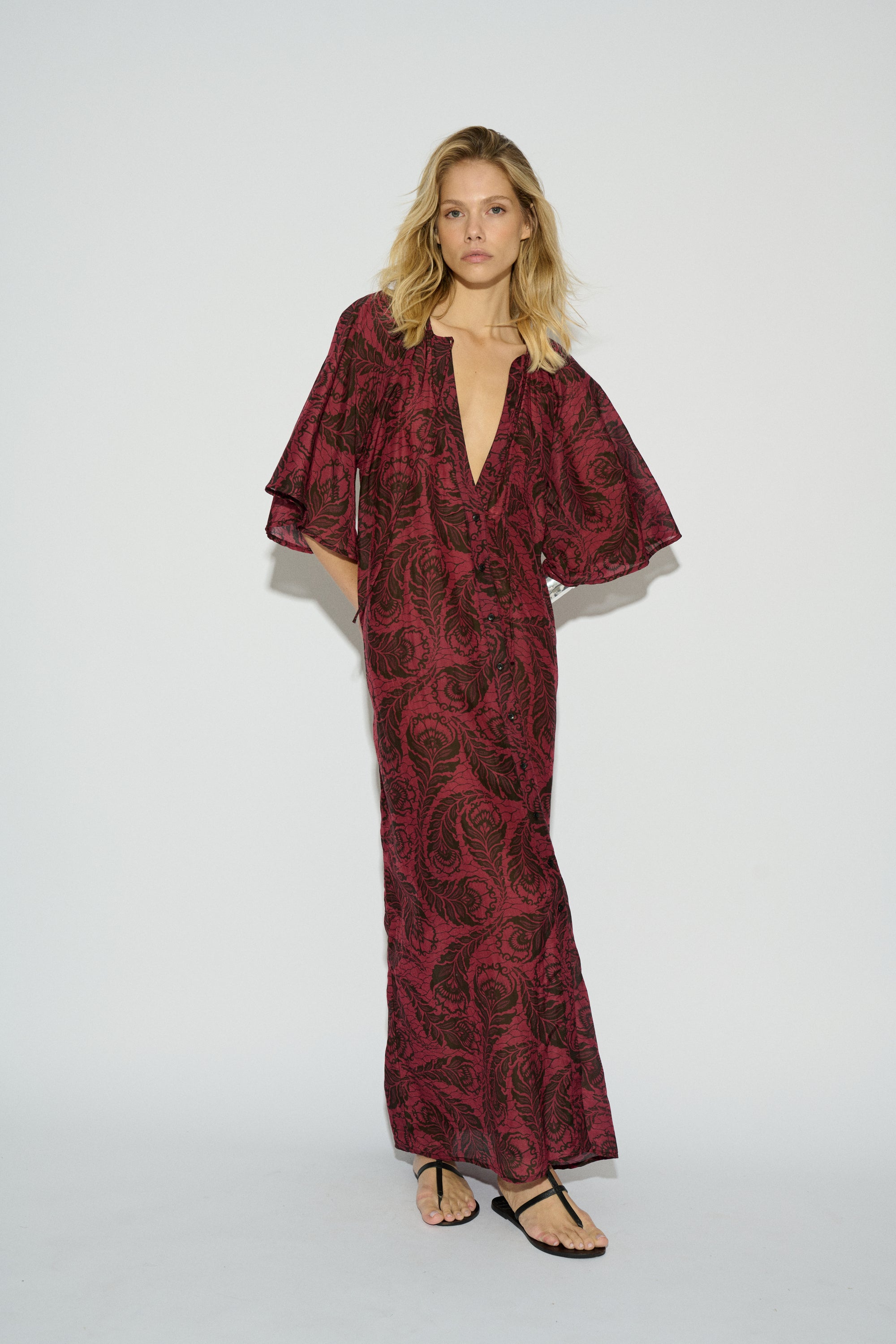 VESTIDO MARIONA OVERSIZE LARGO ESTAMPADO BURDEOS