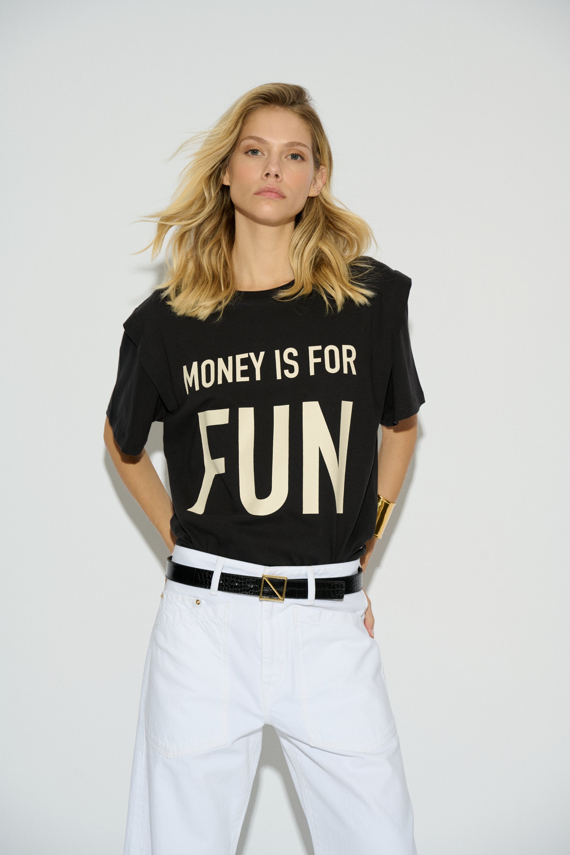 CAMISETA FUN MANGA CORTA NEGRO