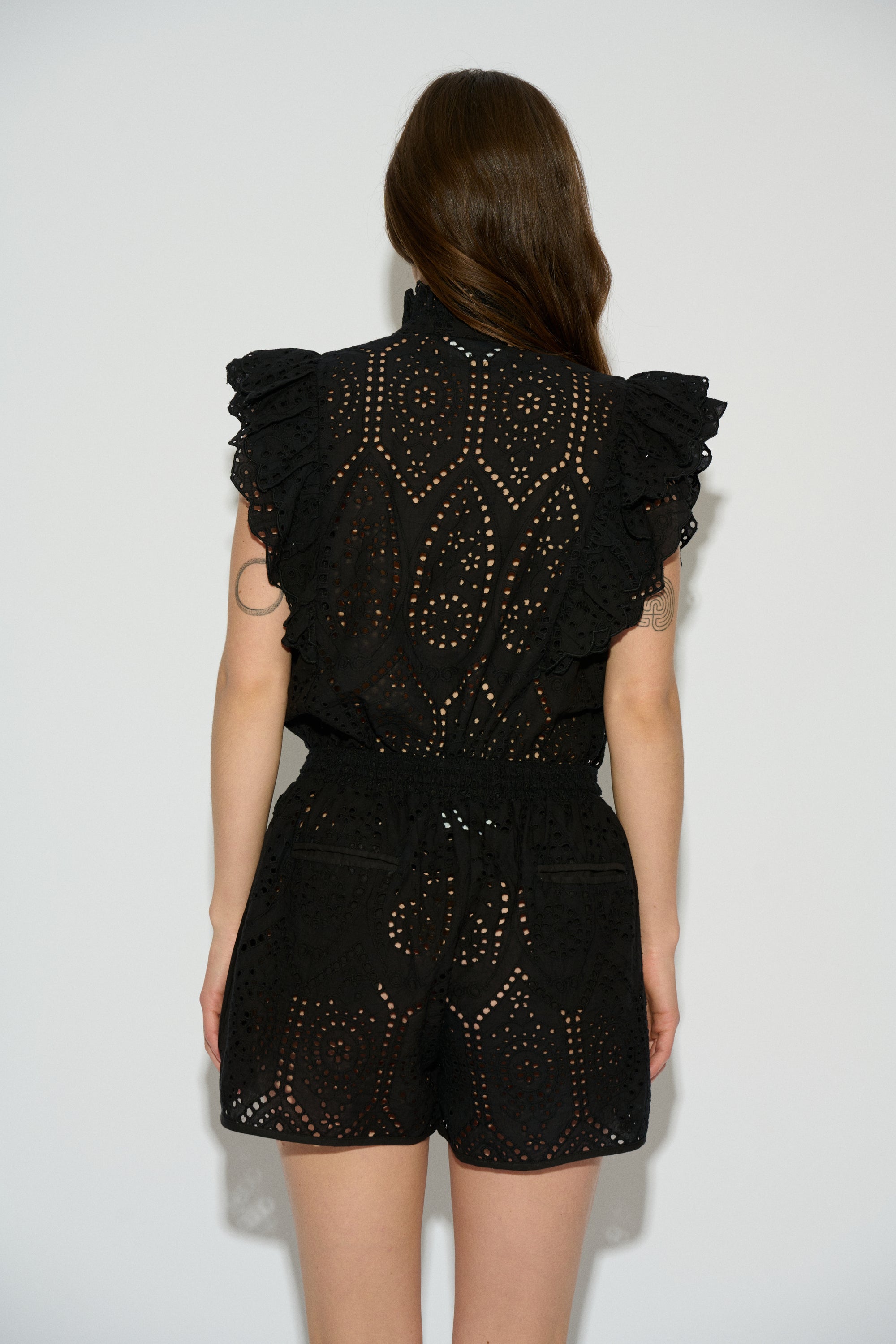 MIMI SHORTS SWISS EMBROIDERED BLACK