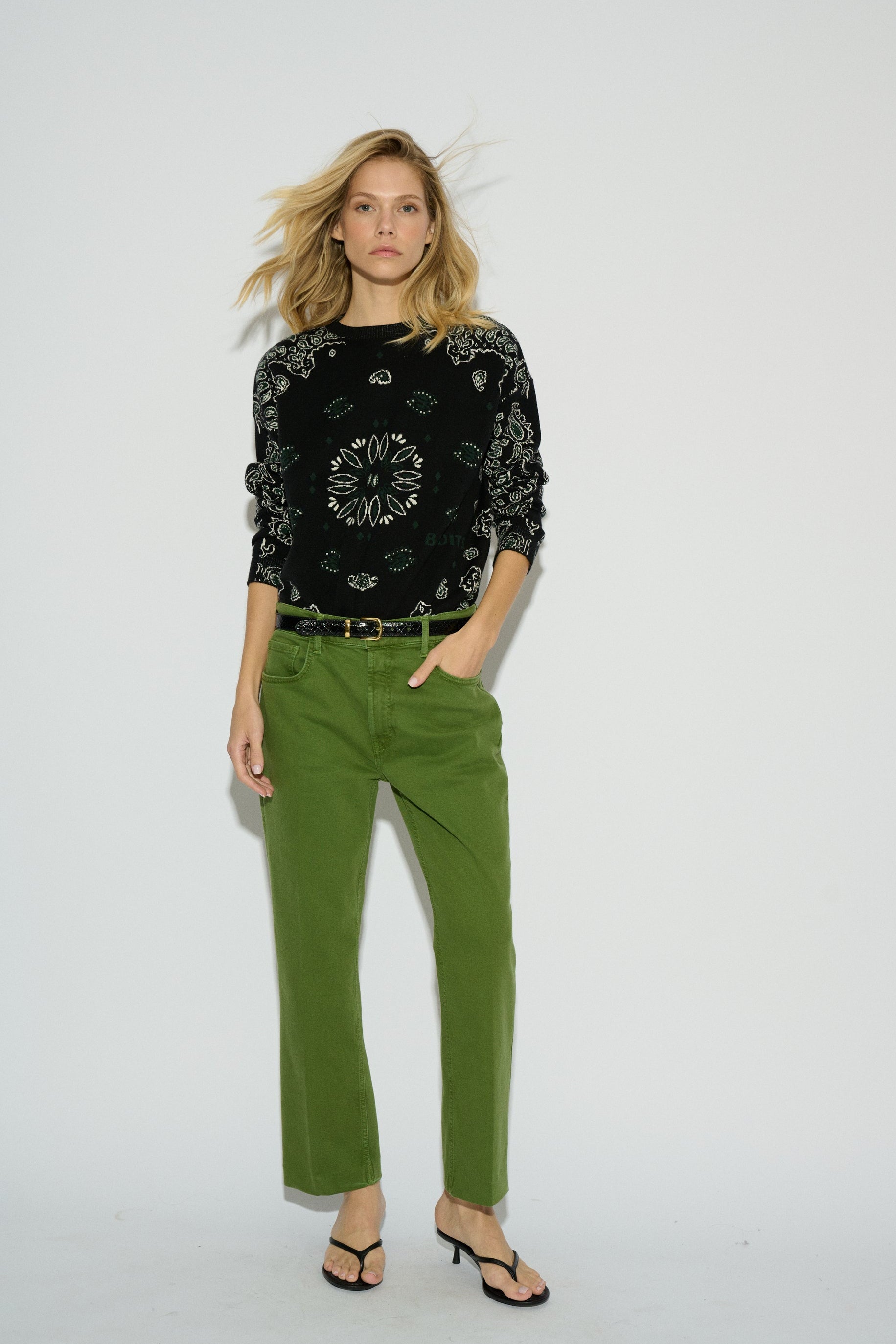 JEANS KIRA BOOTCUT TIRO MEDIO VERDE