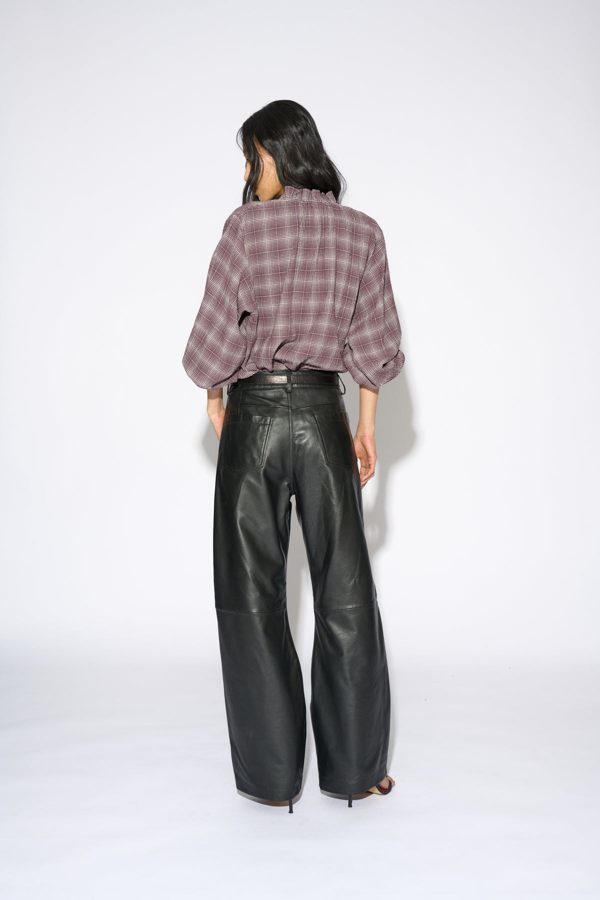 PANTALÓN KENDRA PIEL NEGRO