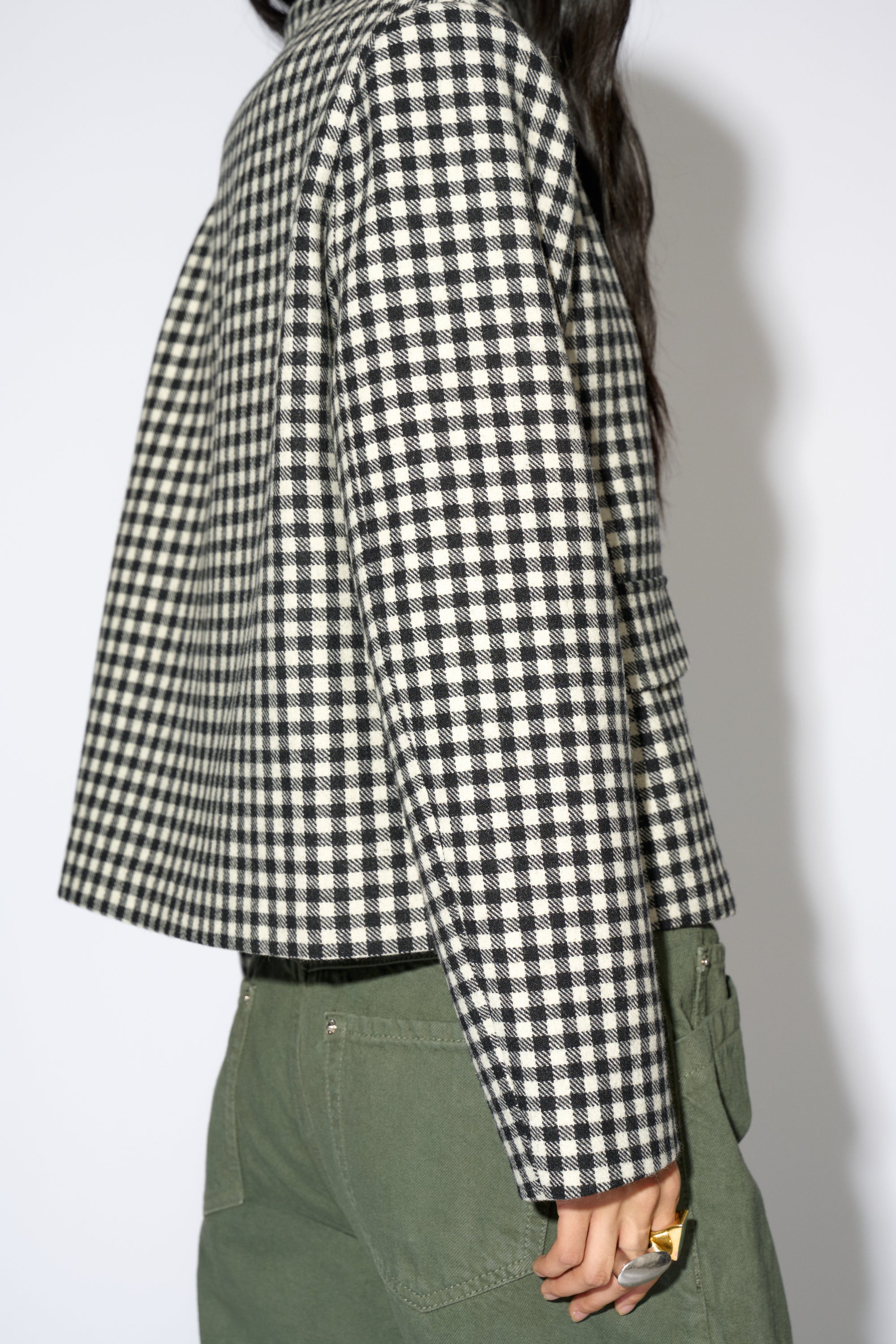 ANGELA BLACK PLAID JACKET