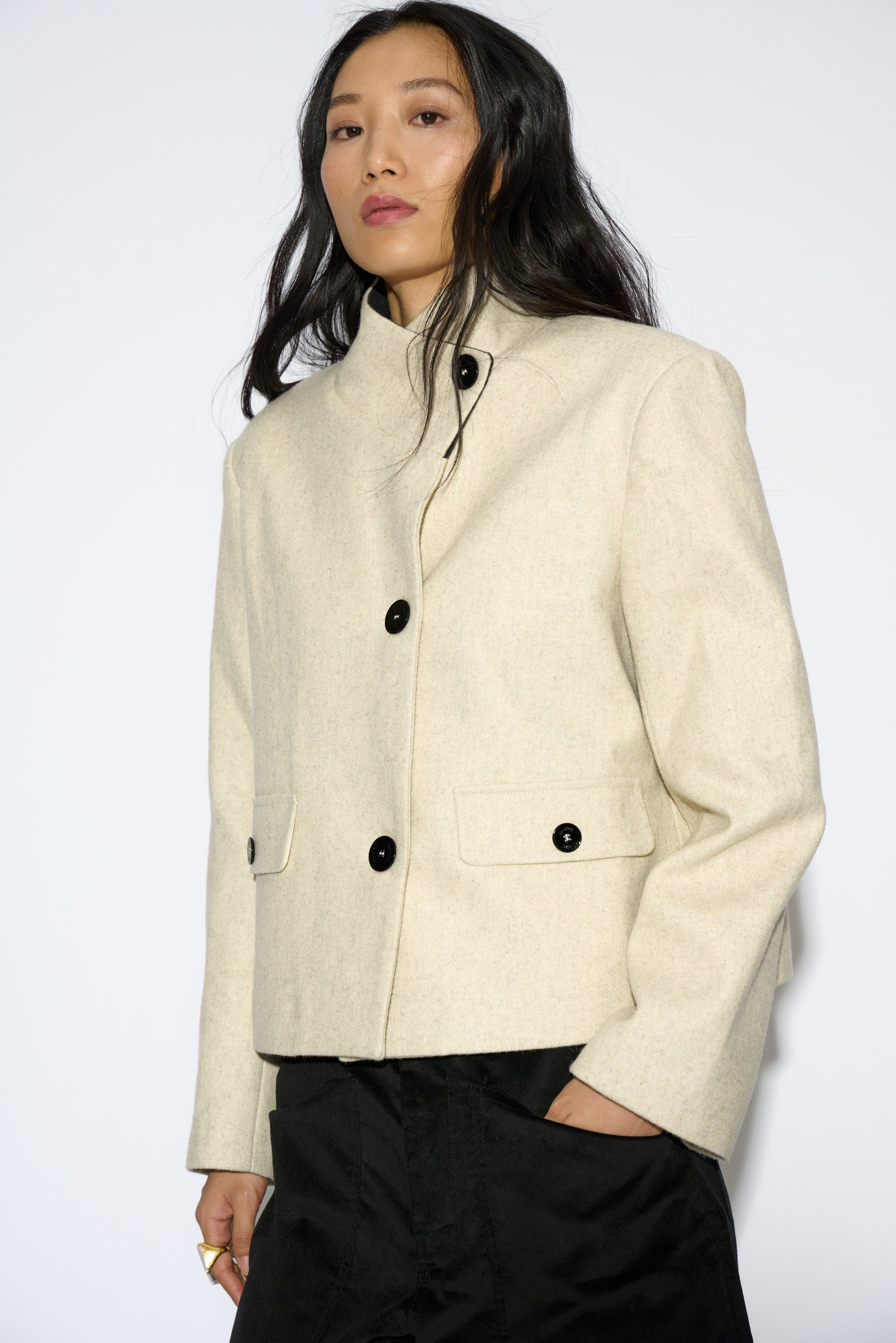 JACKET ANGELA CORTA CRUDA
