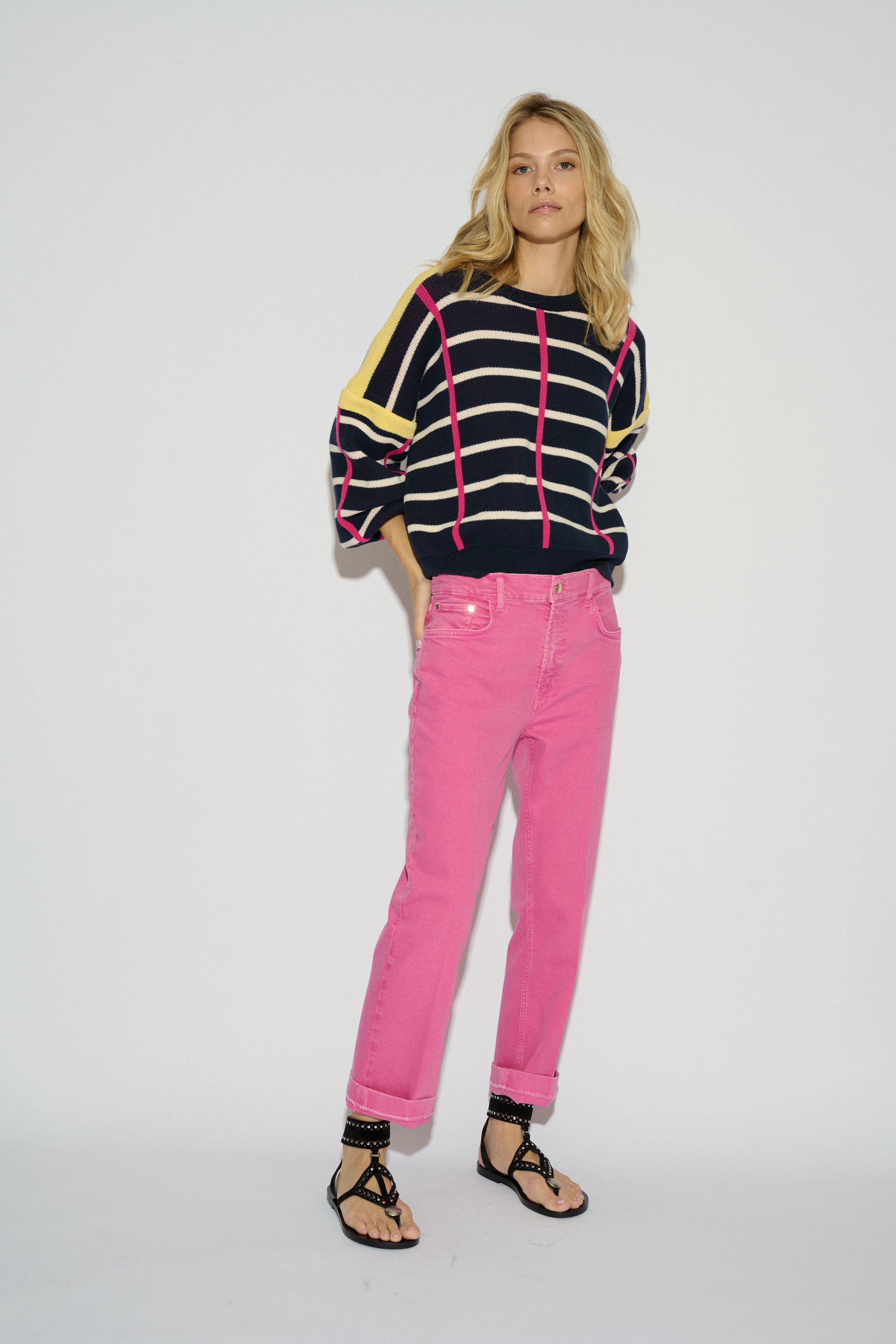 JEANS KIRA BOOTCUT TIRO MEDIO ROSA