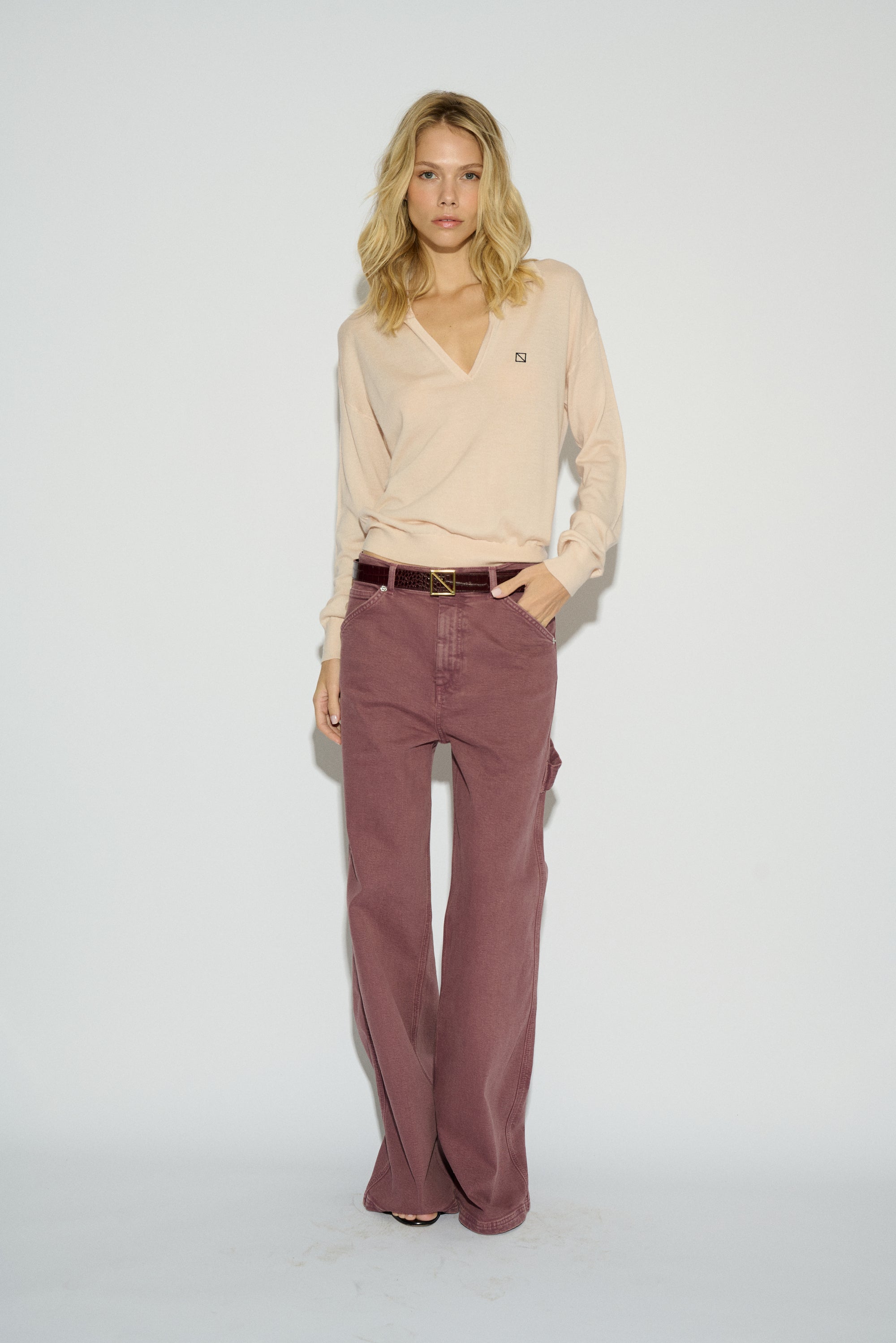 JEANS LUCA WIDE LEG TIRO MEDIO BERENJENA