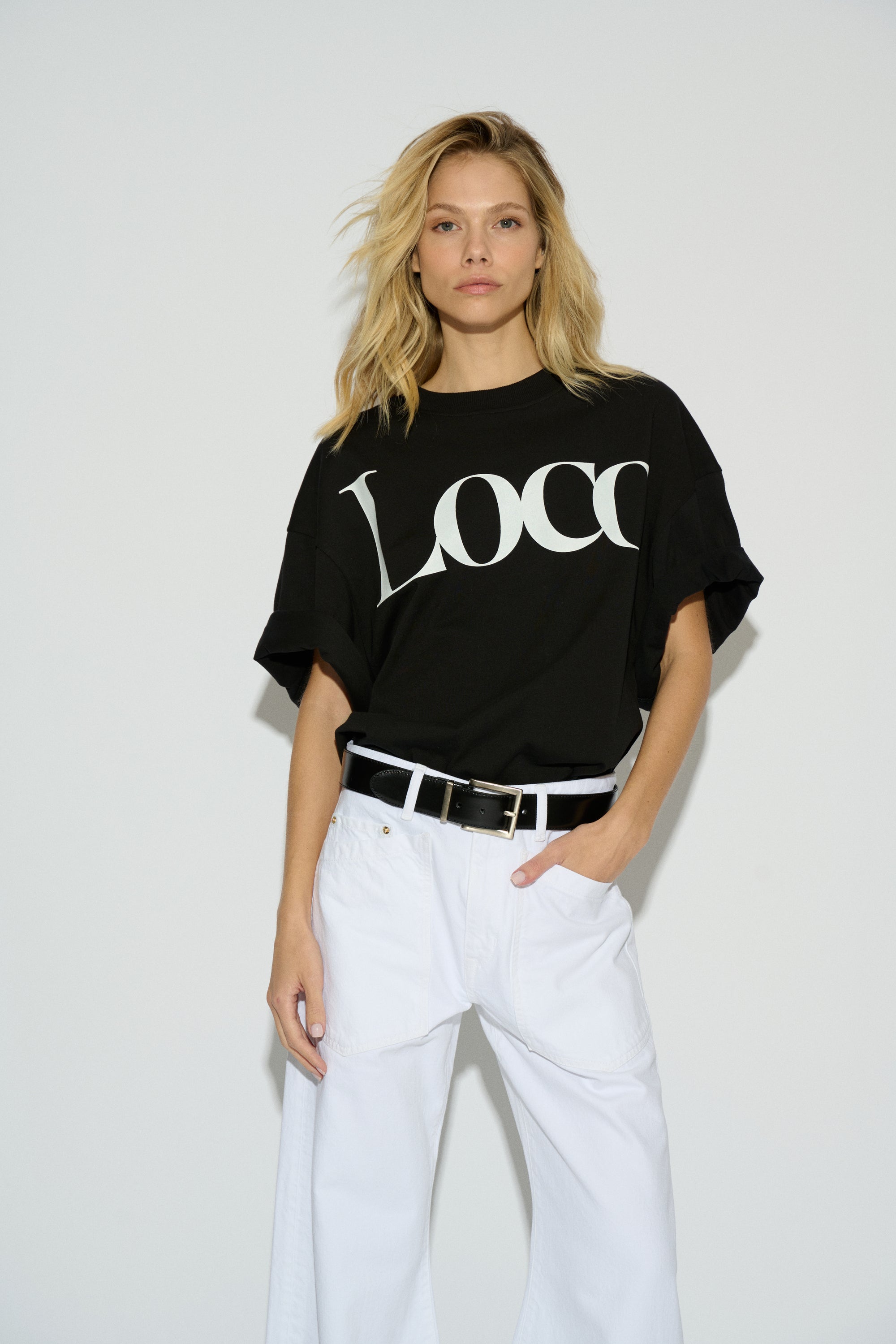 CAMISETA LOCO OVERSIZE MANGA CORTA NEGRO