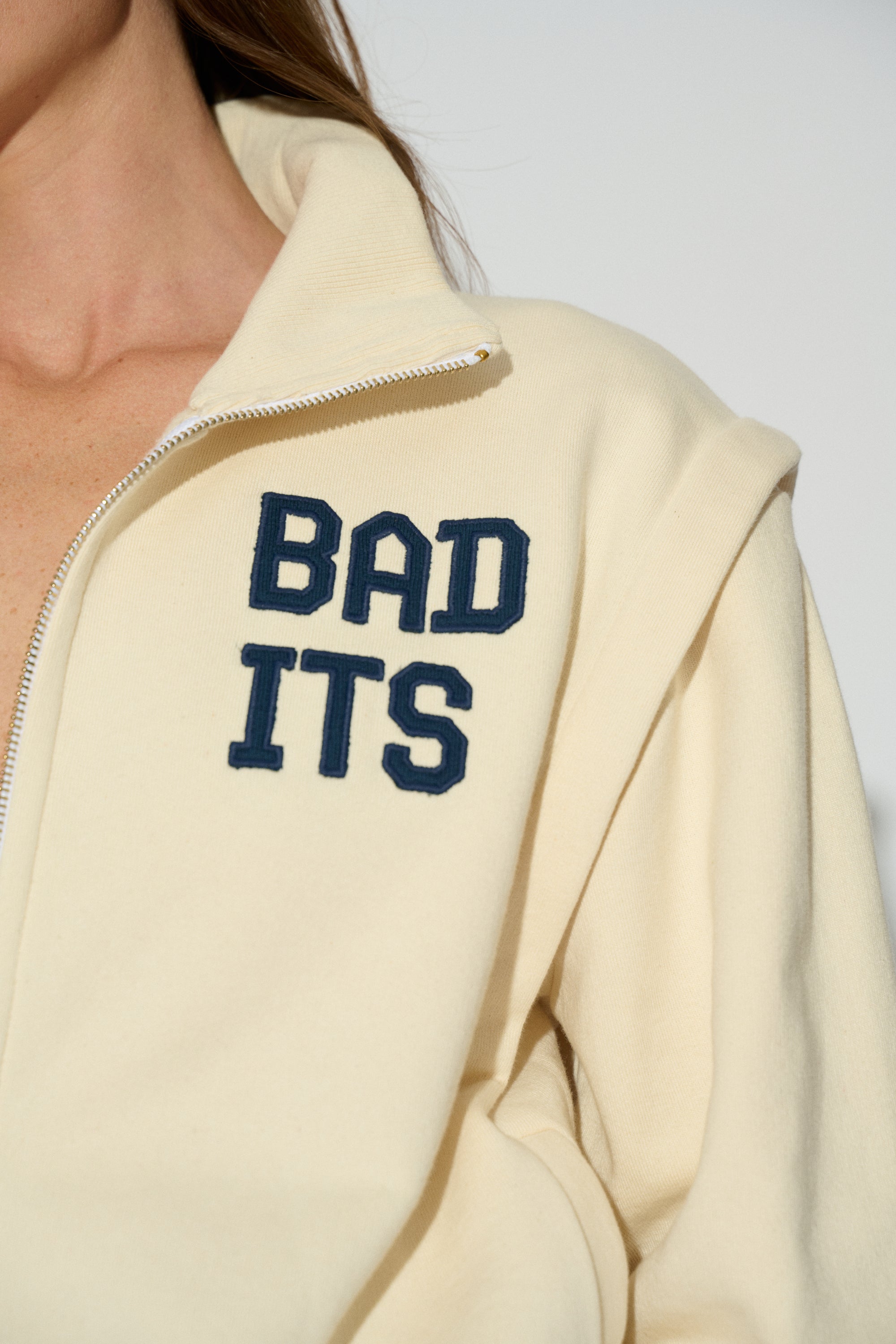 SUDADERA GALA CREMALLERA BLANCO ROTO