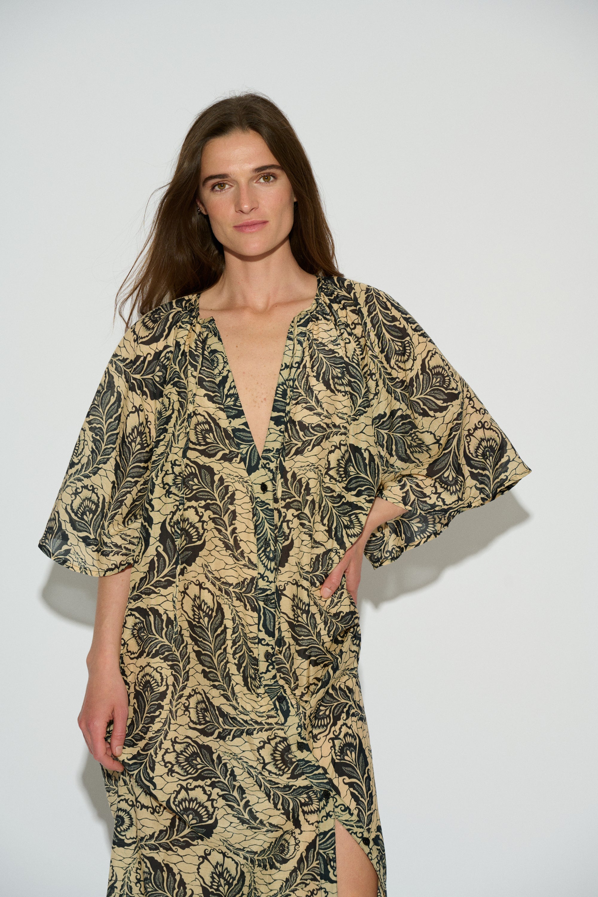 MARIONA OVERSIZED LONG V-NECK BLUE DRESS