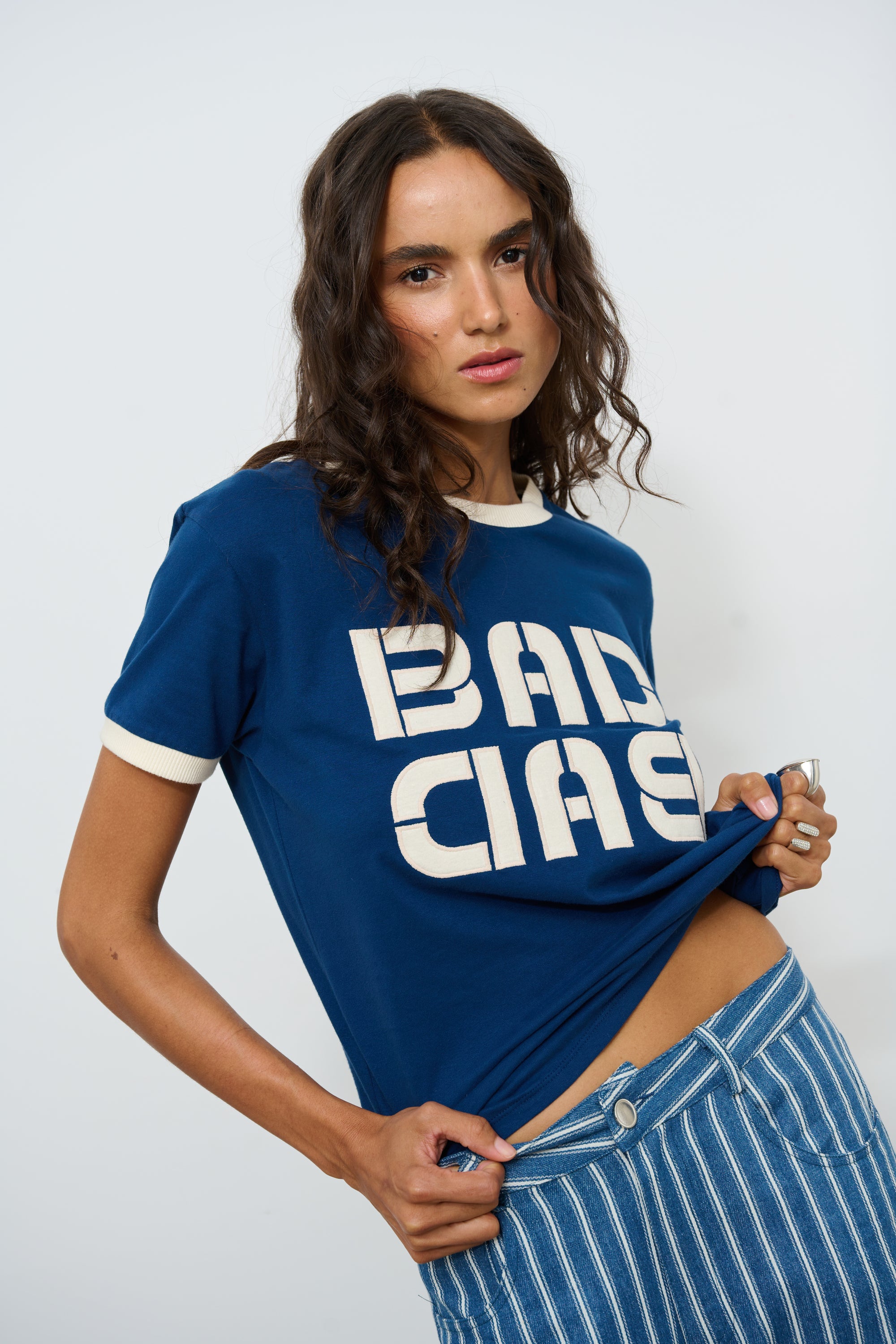 VICTORIA BLUE T-SHIRT