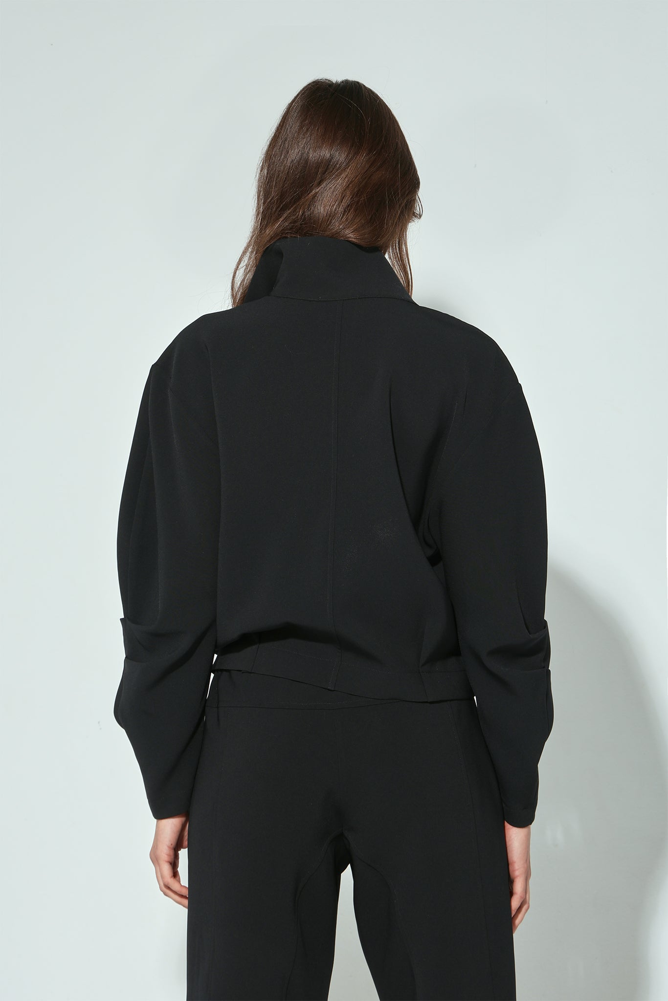 DOKOS BLACK SNAP JACKET