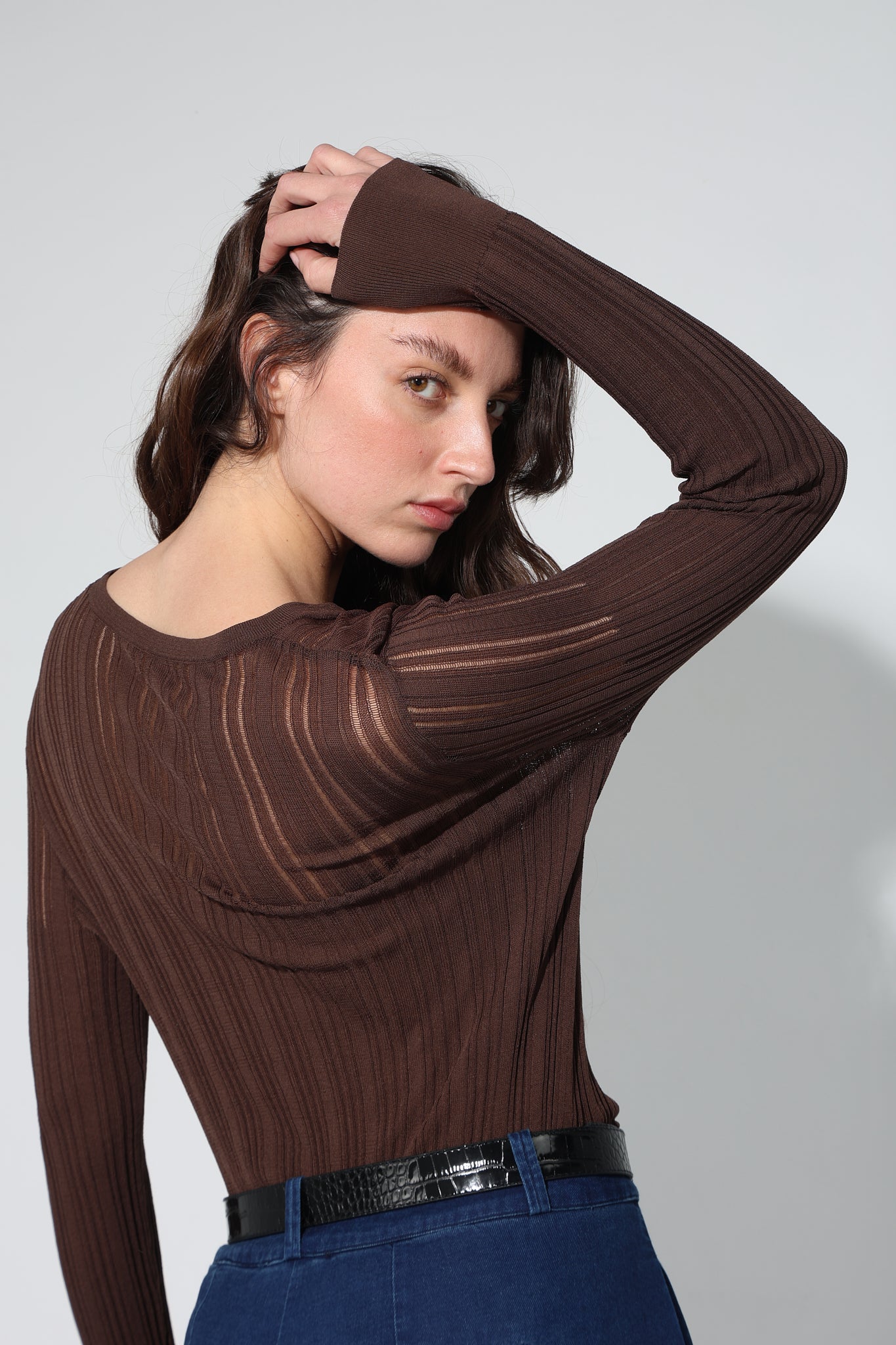 CARDIGAN BEL CUELLO REDONDO MARRÓN