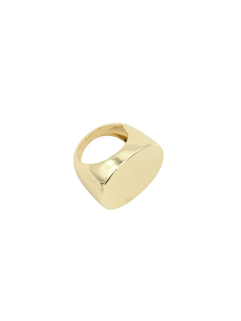 Signet pinky finger ring gold