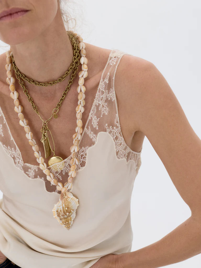 Murmuro Necklace