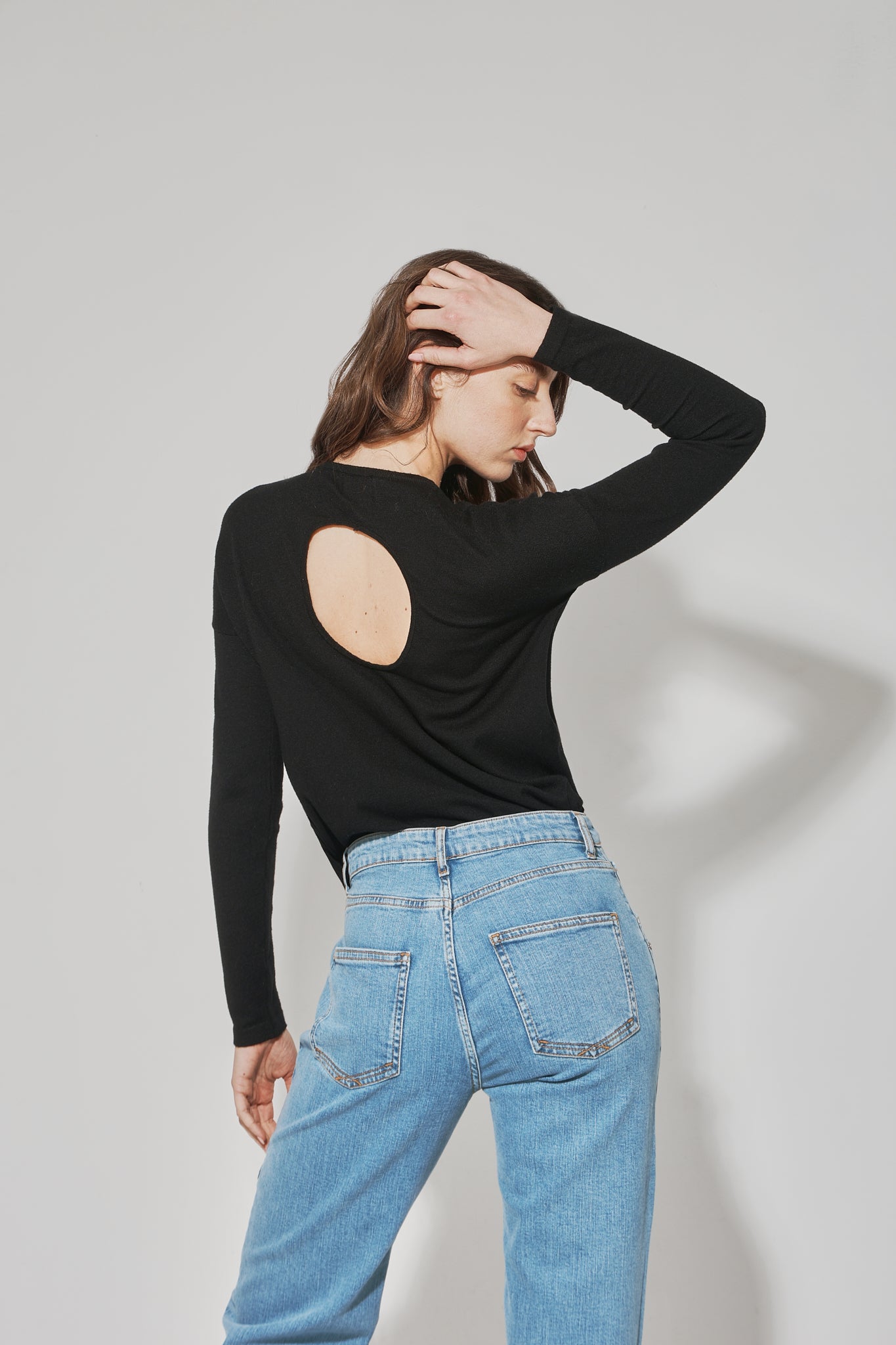 JERSEY SIMONA CUELLO REDONDO NEGRO