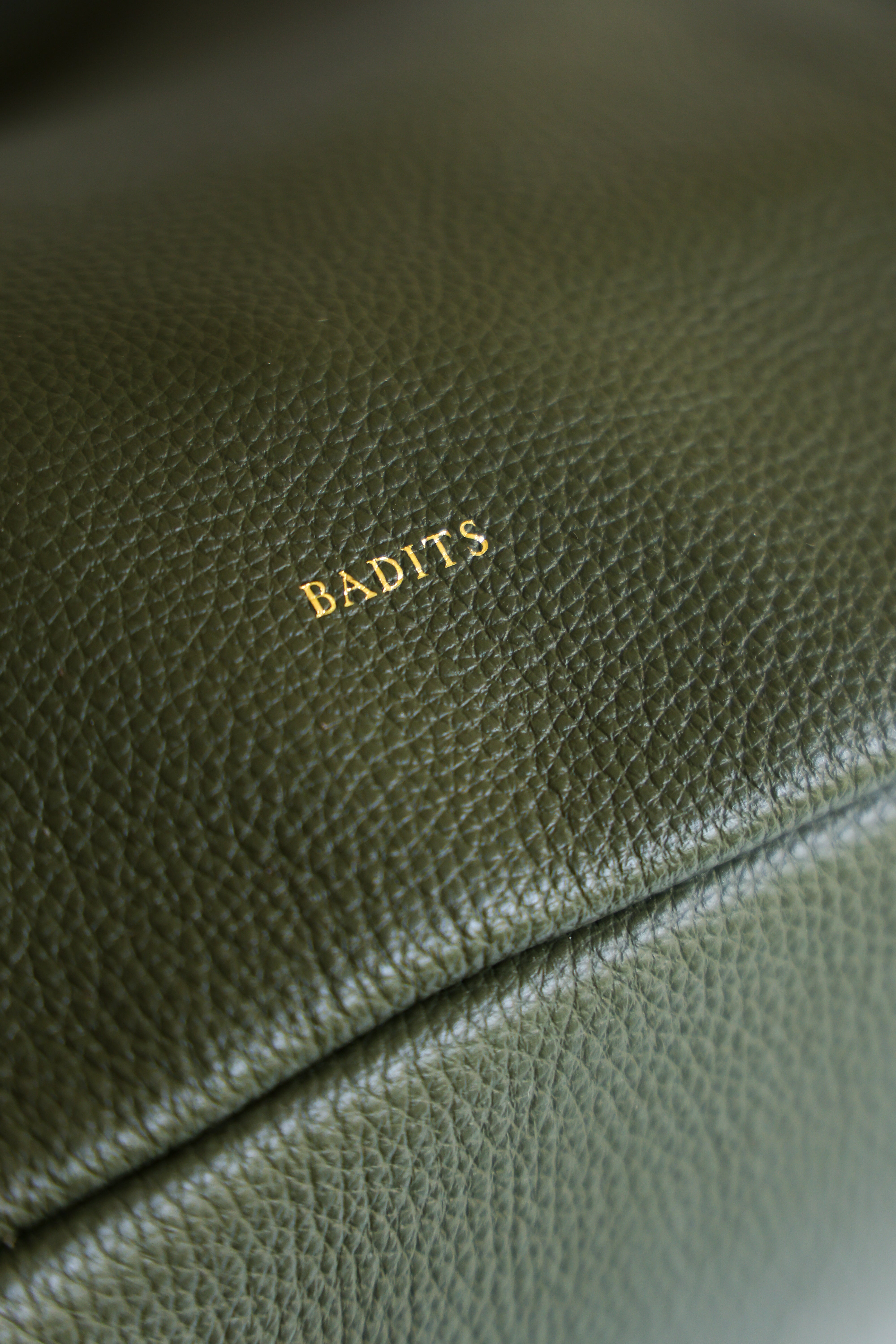 SHOPPER WILLOW PIEL OLIVA