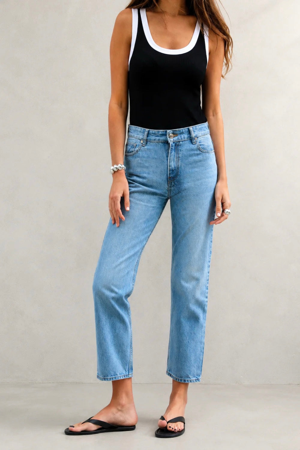 JEANS GLORIA TIRO MEDIO RECTO AZUL CLARO
