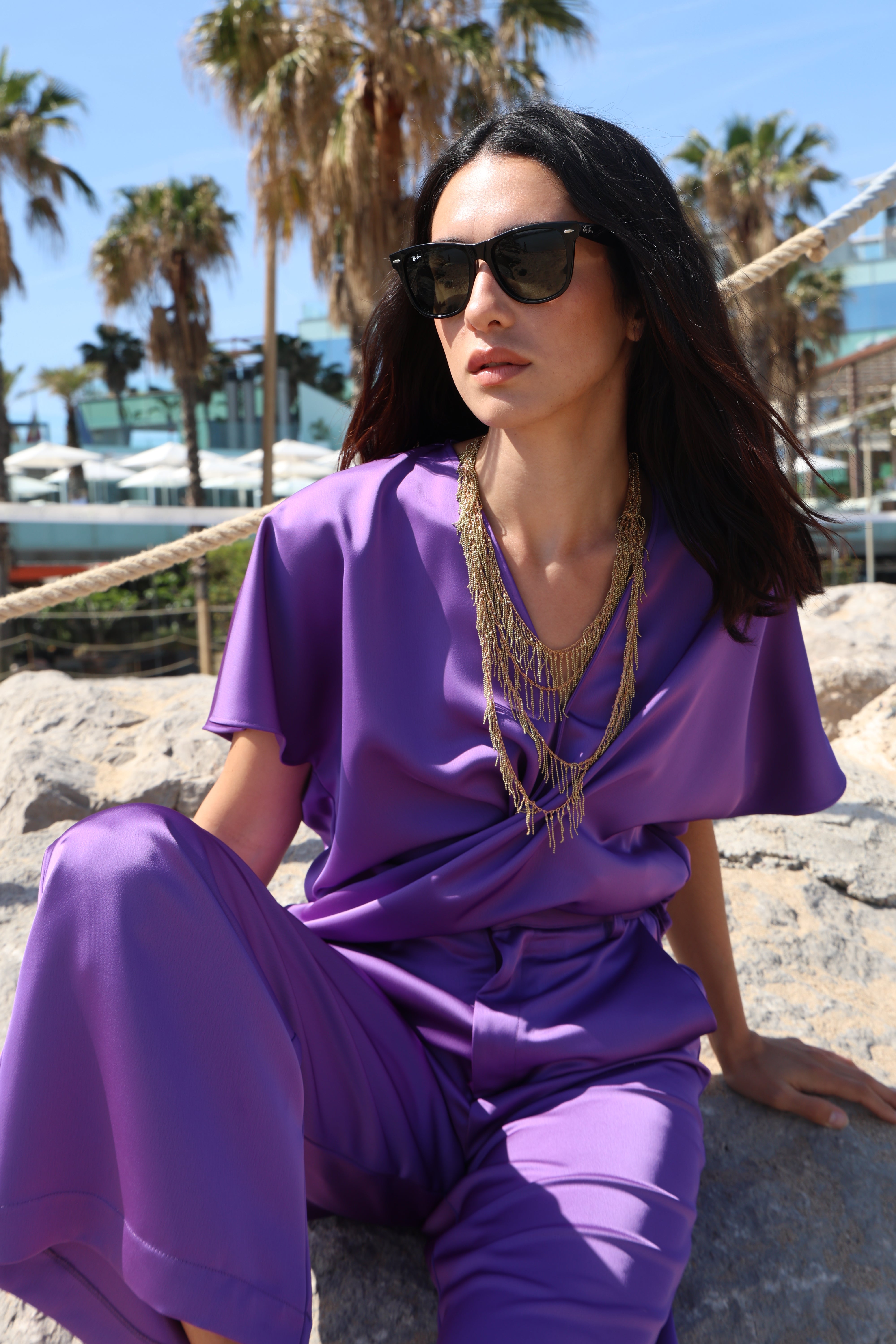 TOP ADELLE SATÉN MORADO