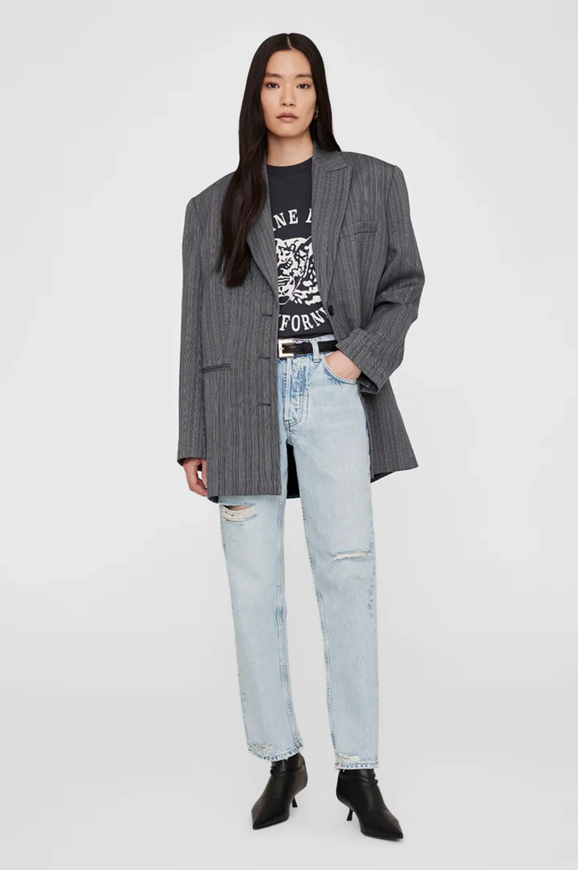 T-SHIRT COLLEGIATE BLACK