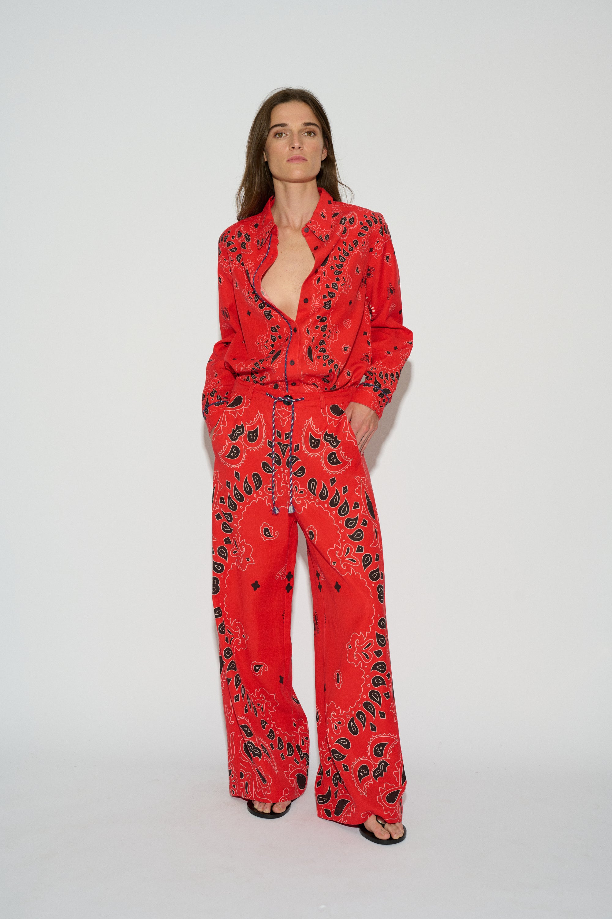 NALA SHIRT WITH PRINTED LAPEL COLLAR IN RED