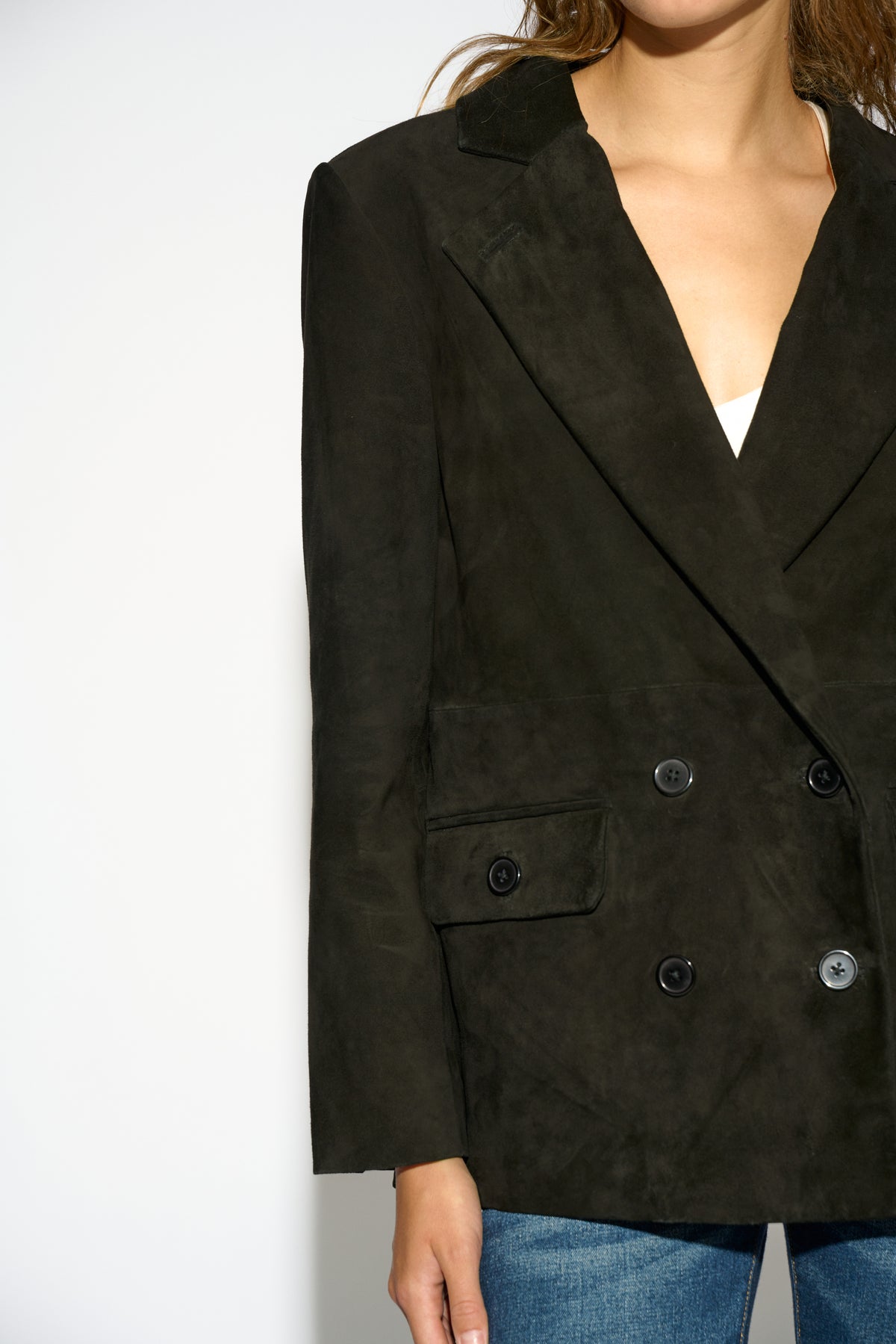 BLAZER ADA ANTE NEGRO