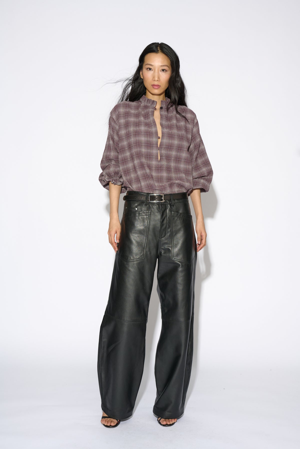 PANTALÓN KENDRA PIEL NEGRO