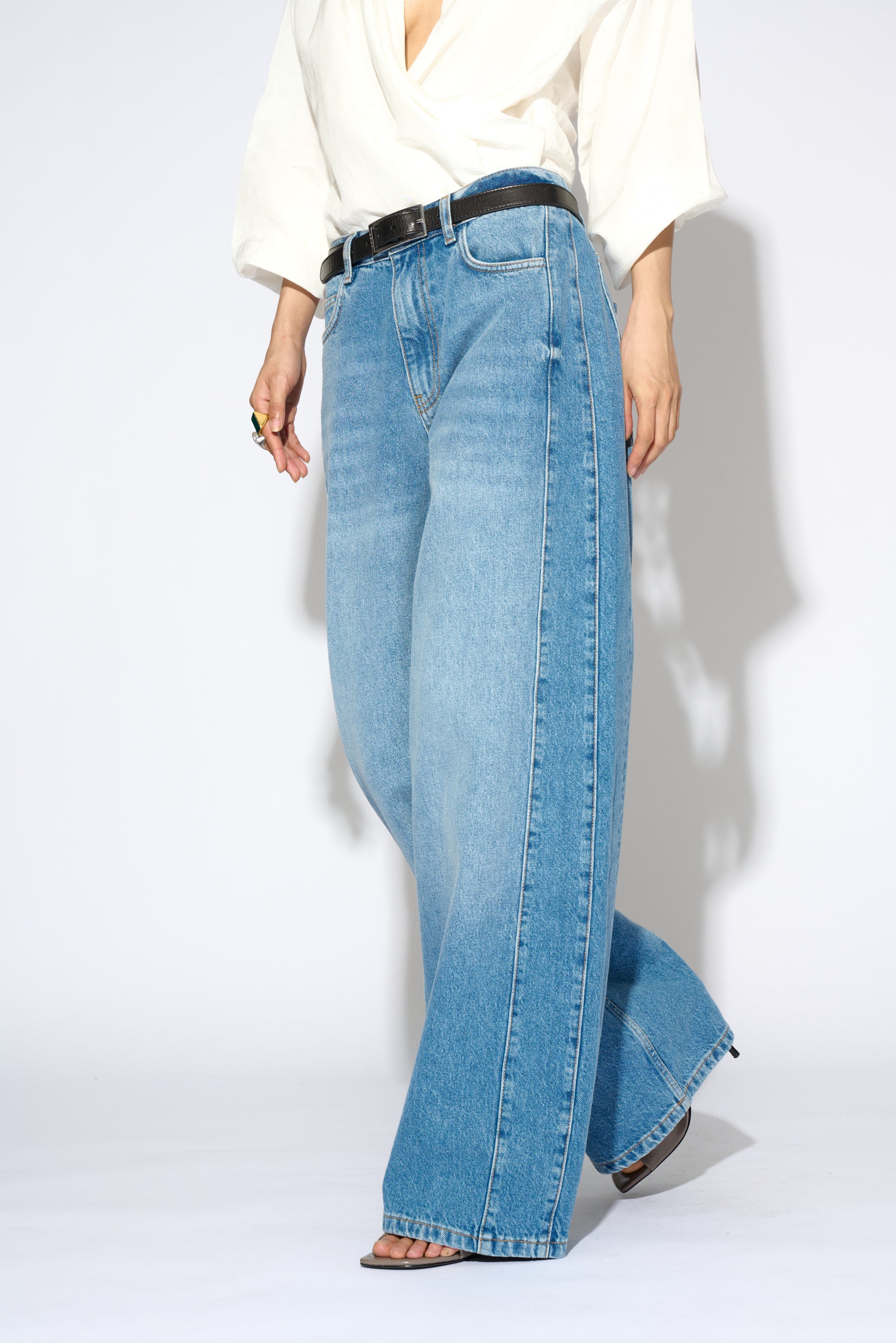 VICKY DENIM JEANS