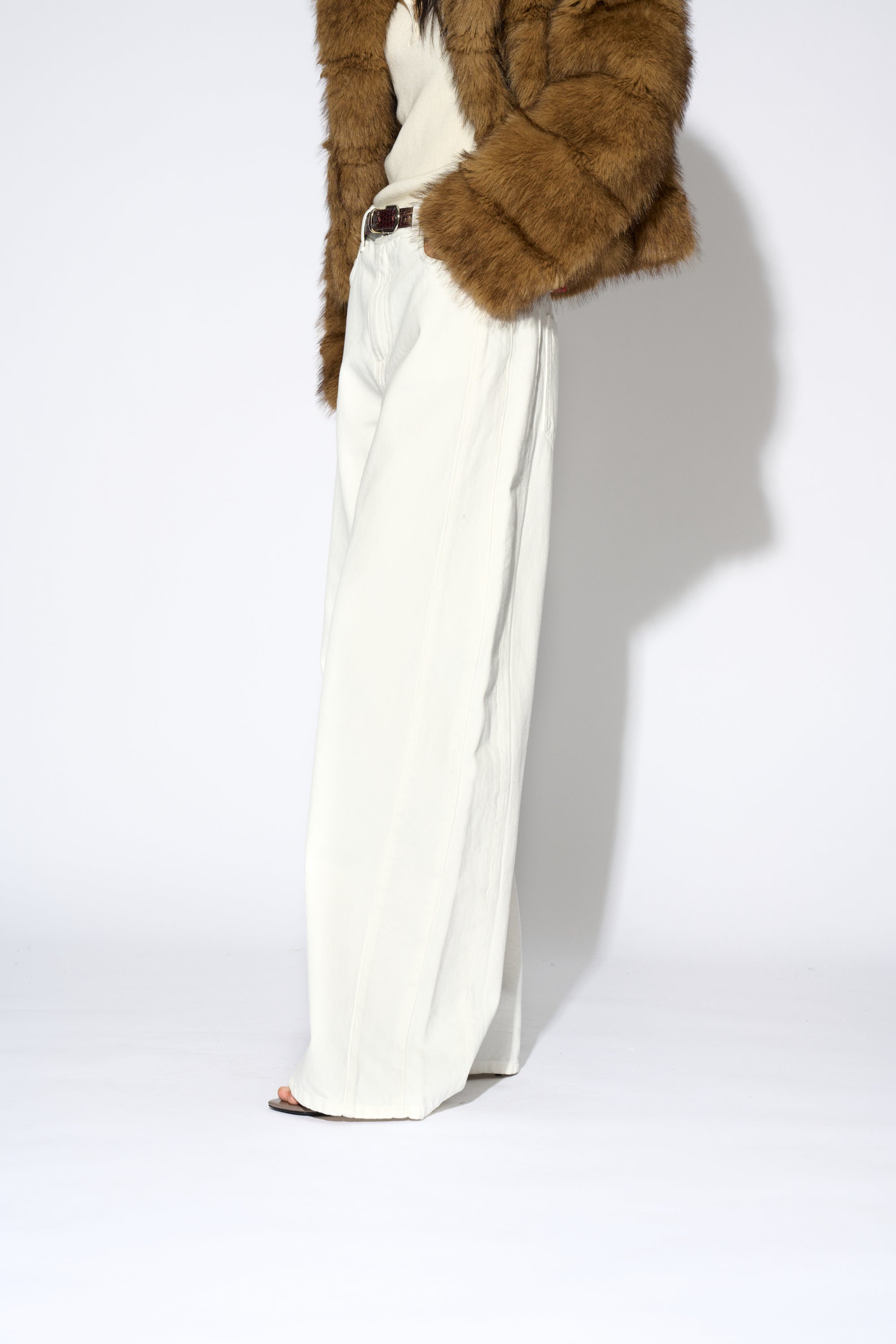 VICKY WHITE JEANS
