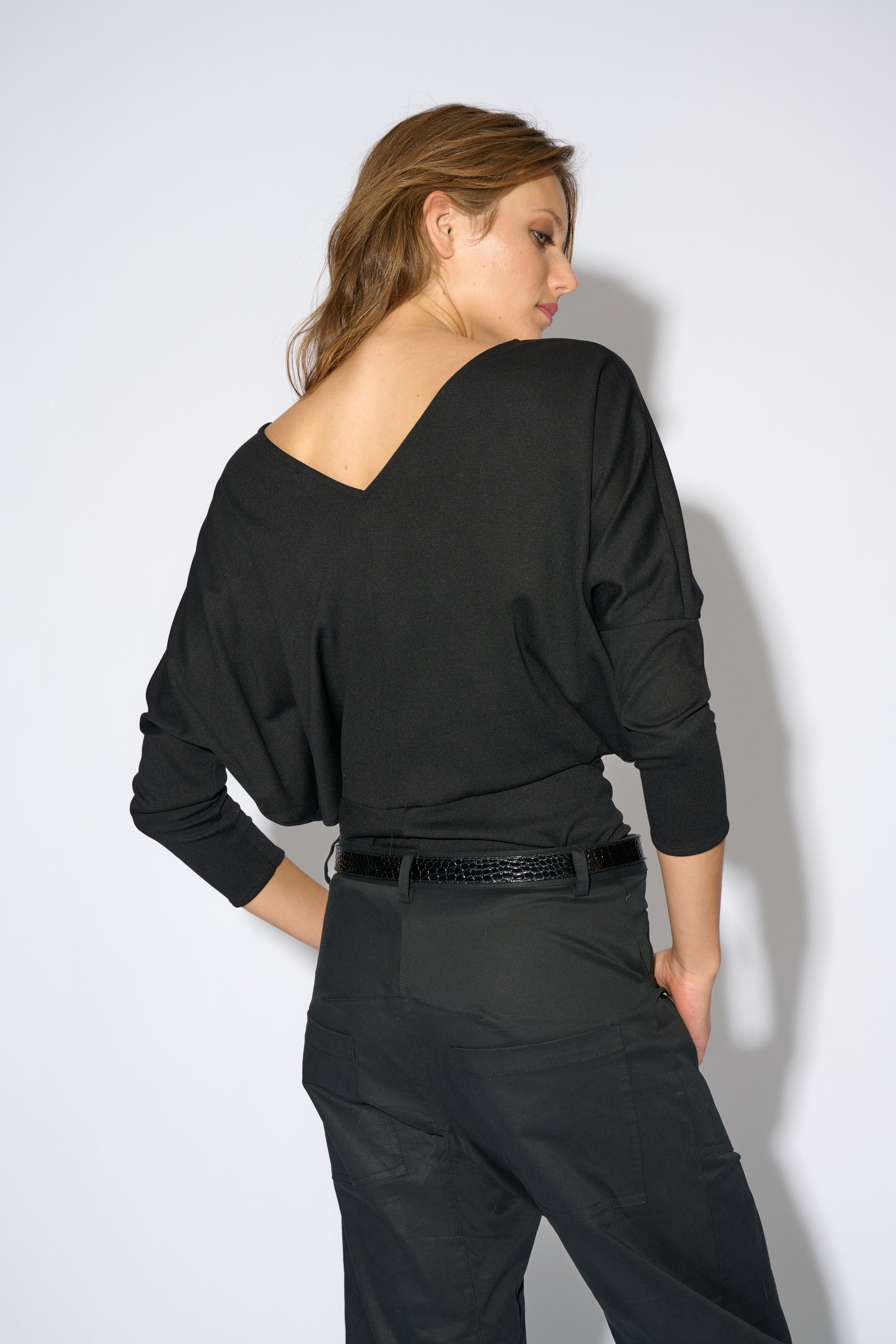 BLACK V-NECK FORMAL TOP