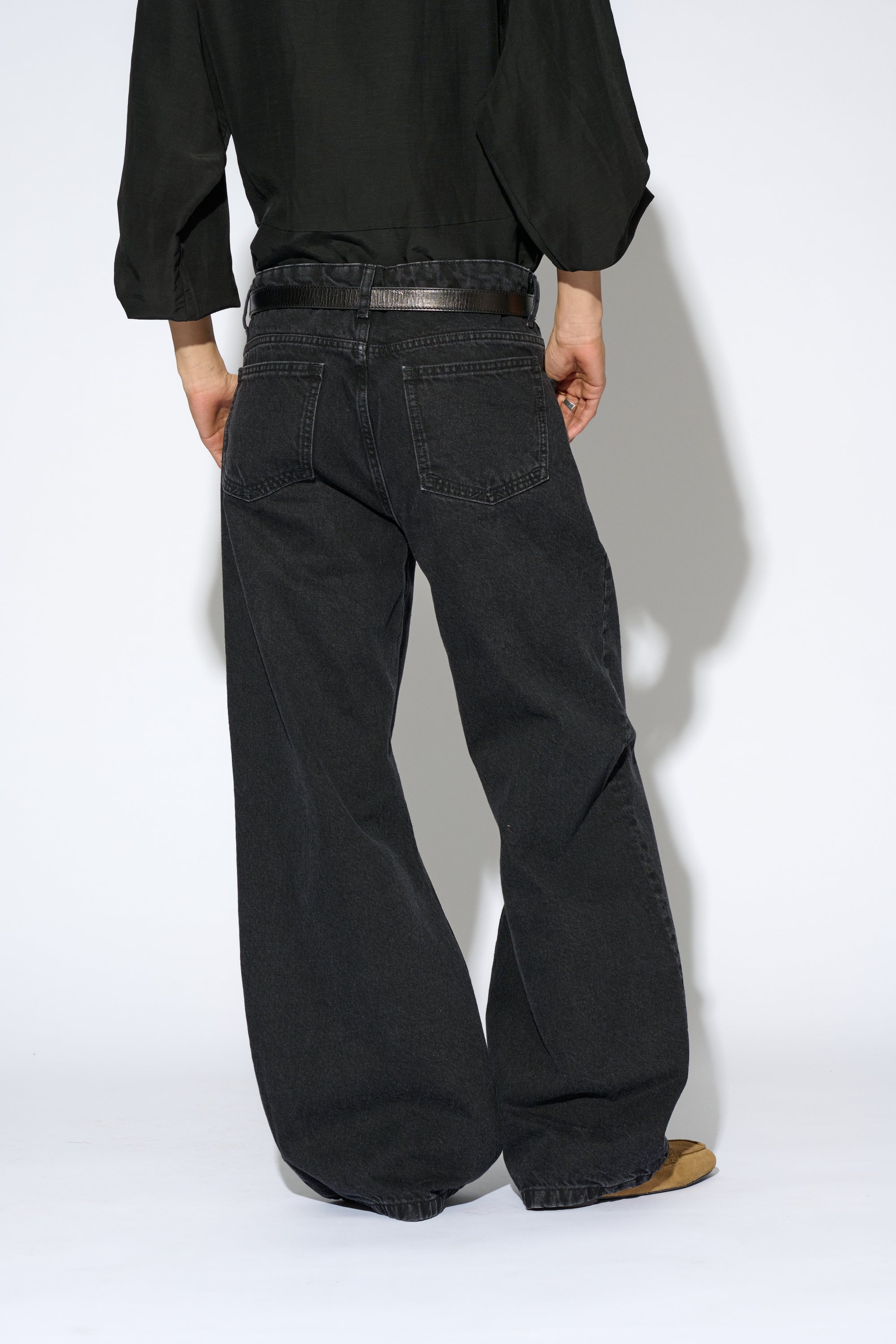 SOLANGE BLACK JEANS