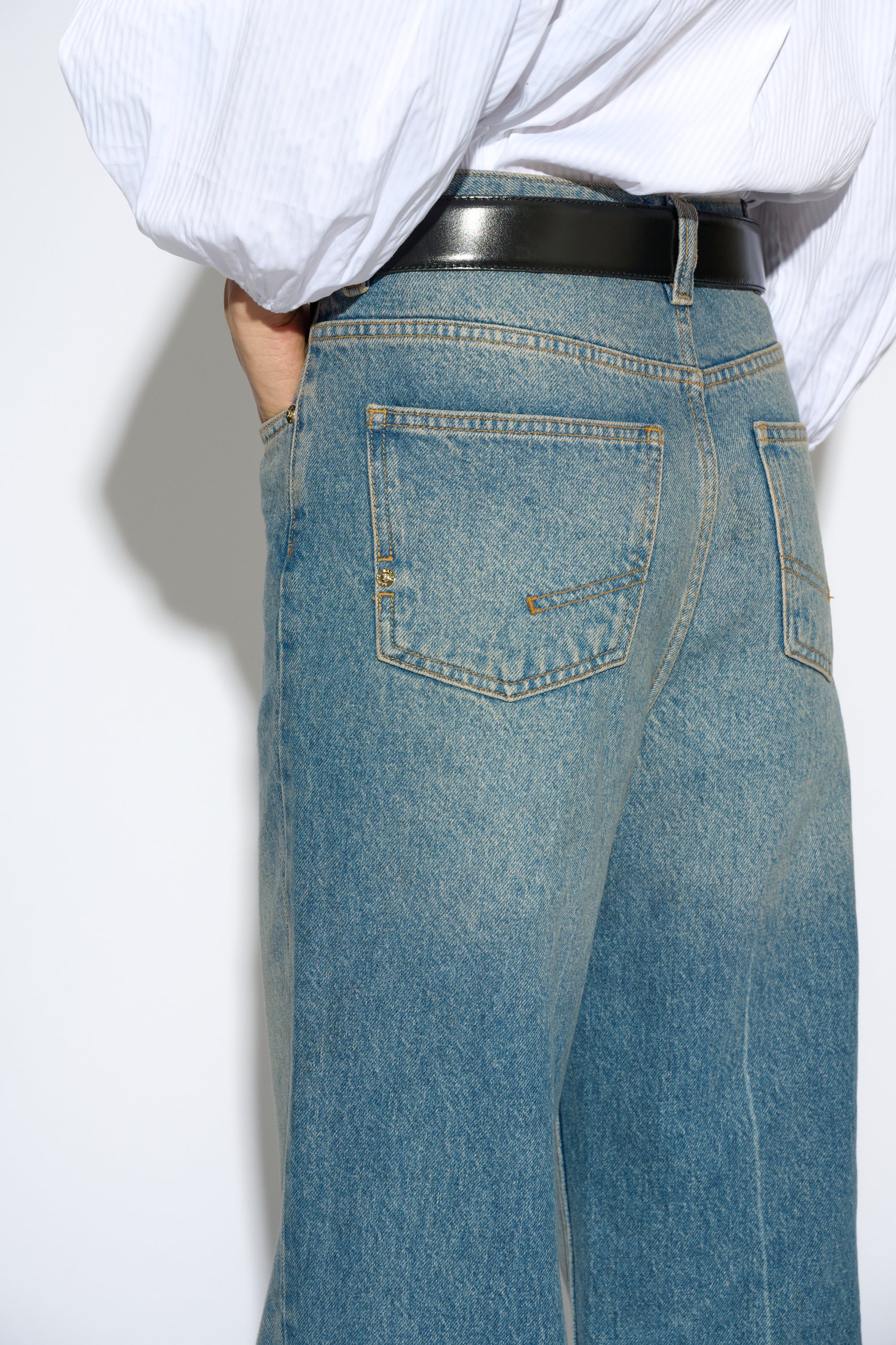 FLARED BRIANA DENIM JEANS