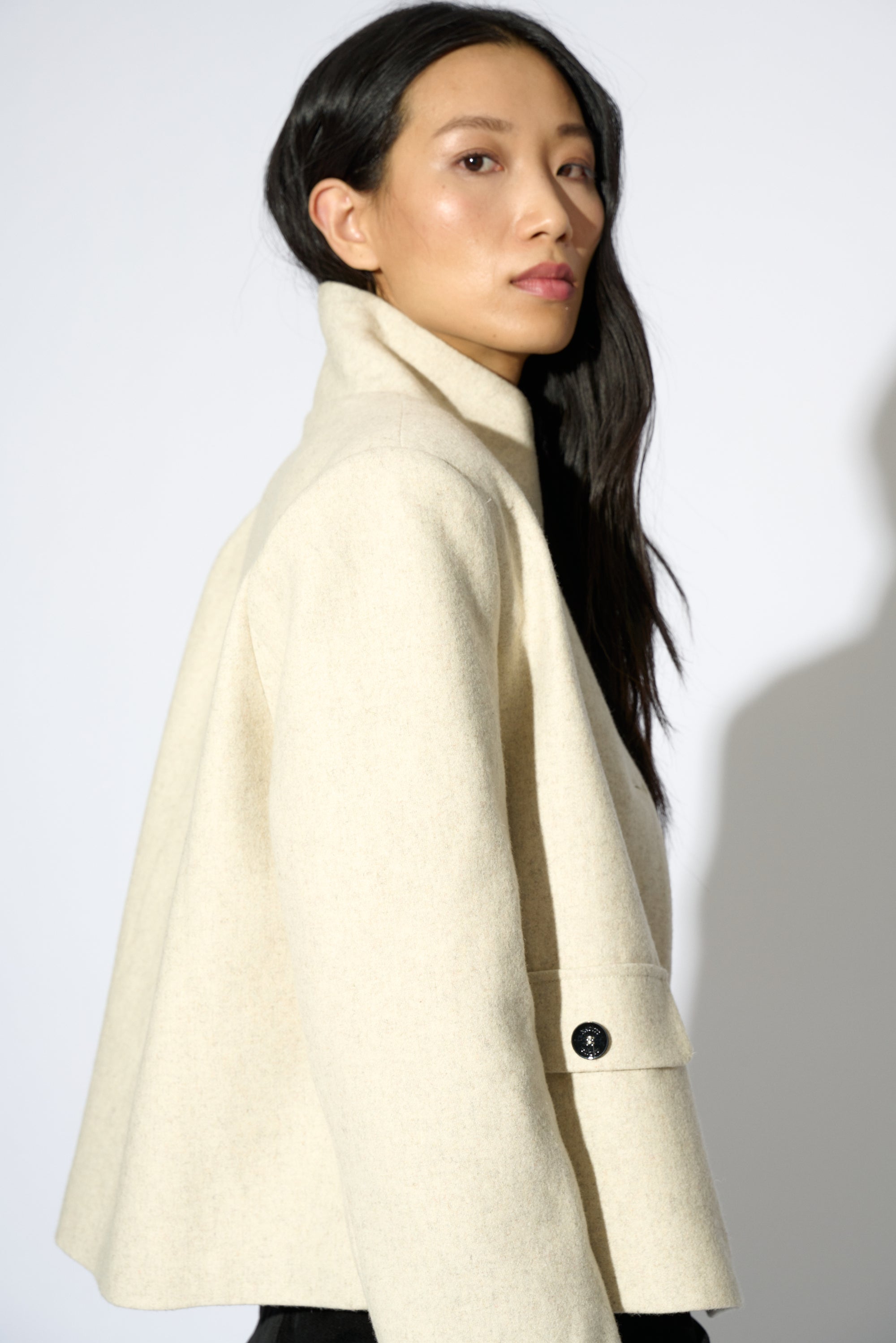 JACKET ANGELA CORTA CRUDA