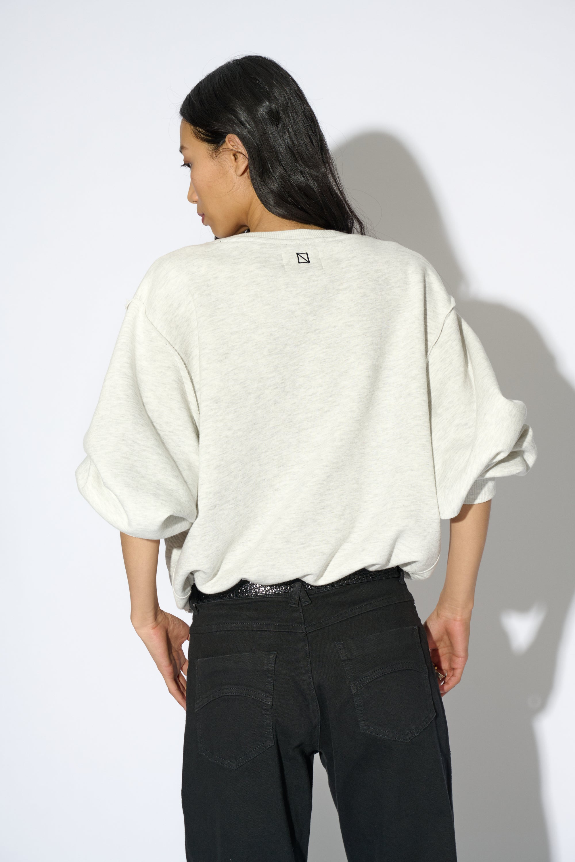 SUDADERA OBSESSION CUELLO REDONDO GRIS