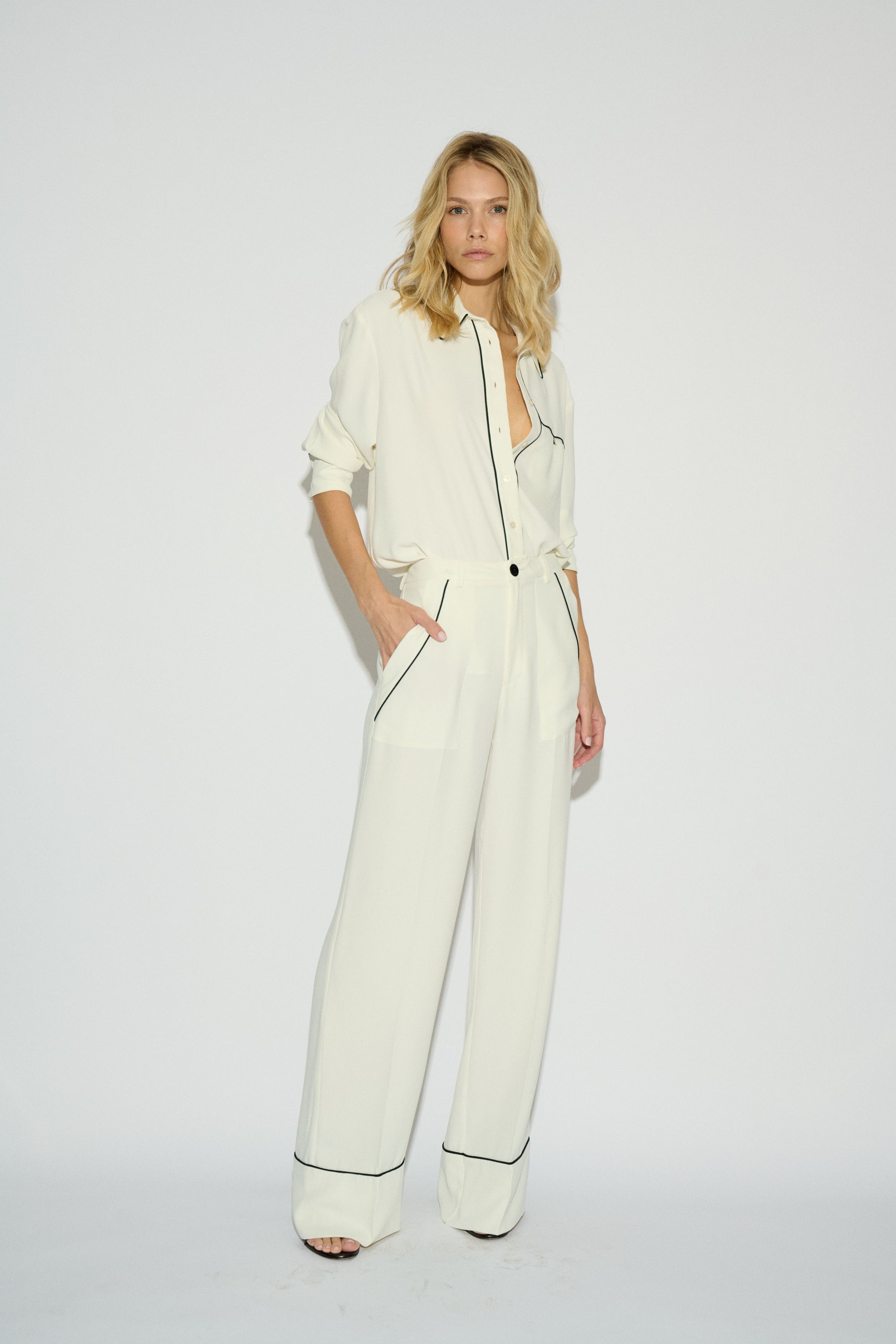 MAUI CREPE RAW PANTS