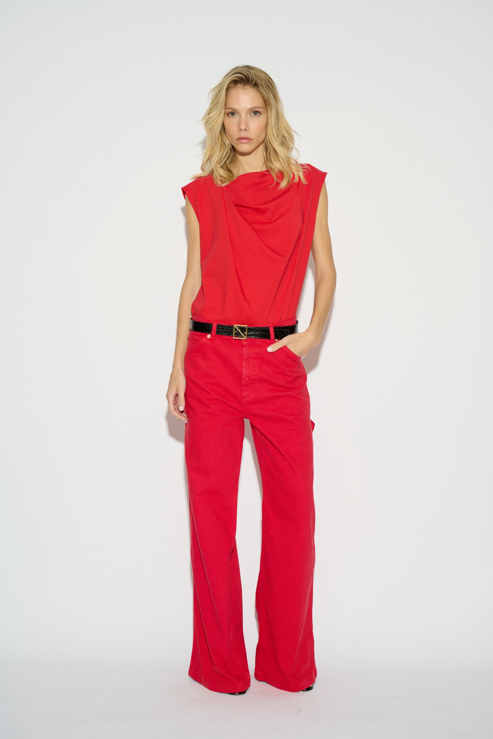 LUCA WIDE LEG MID-RISE JEANS RED