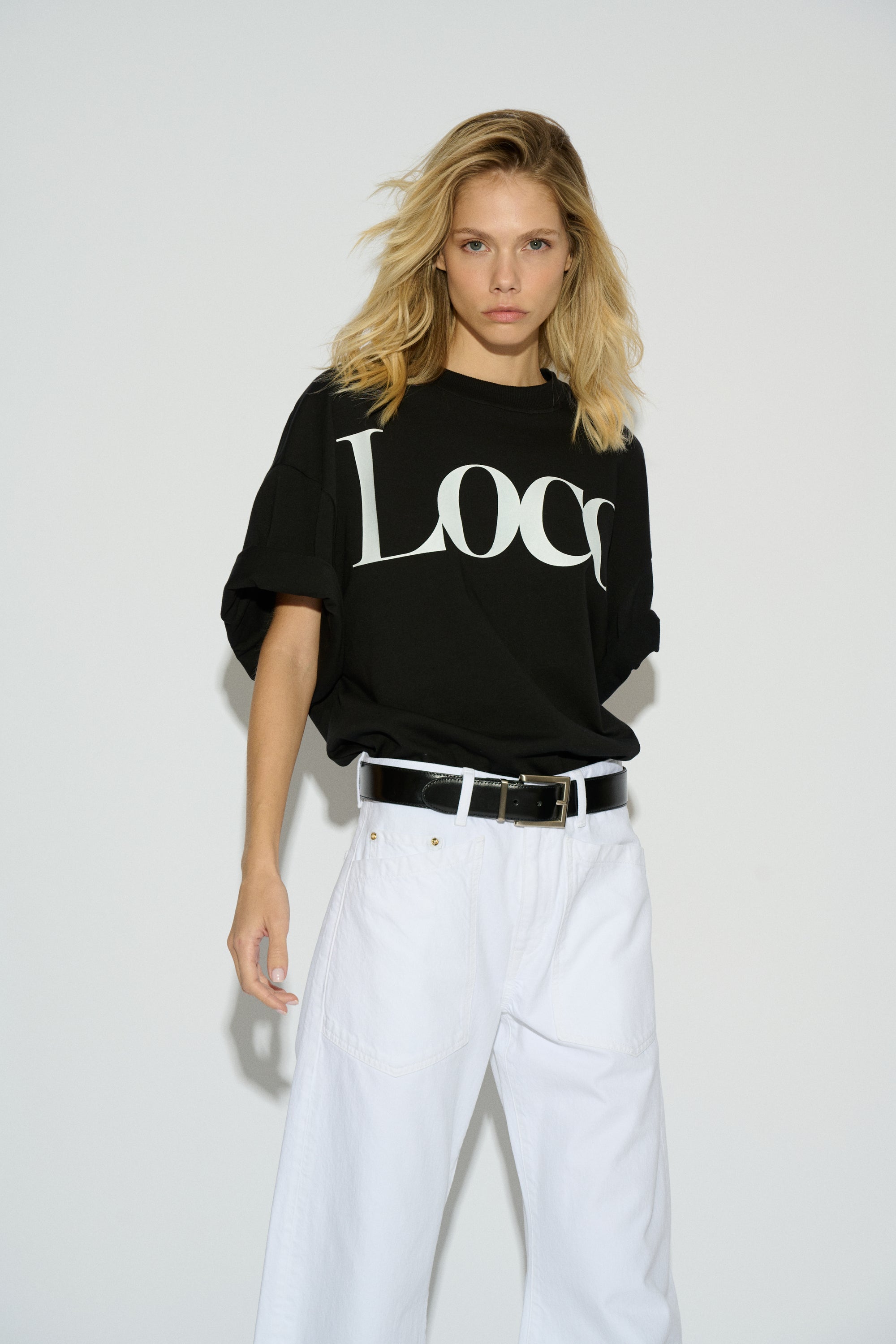 CAMISETA LOCO OVERSIZE MANGA CORTA NEGRO