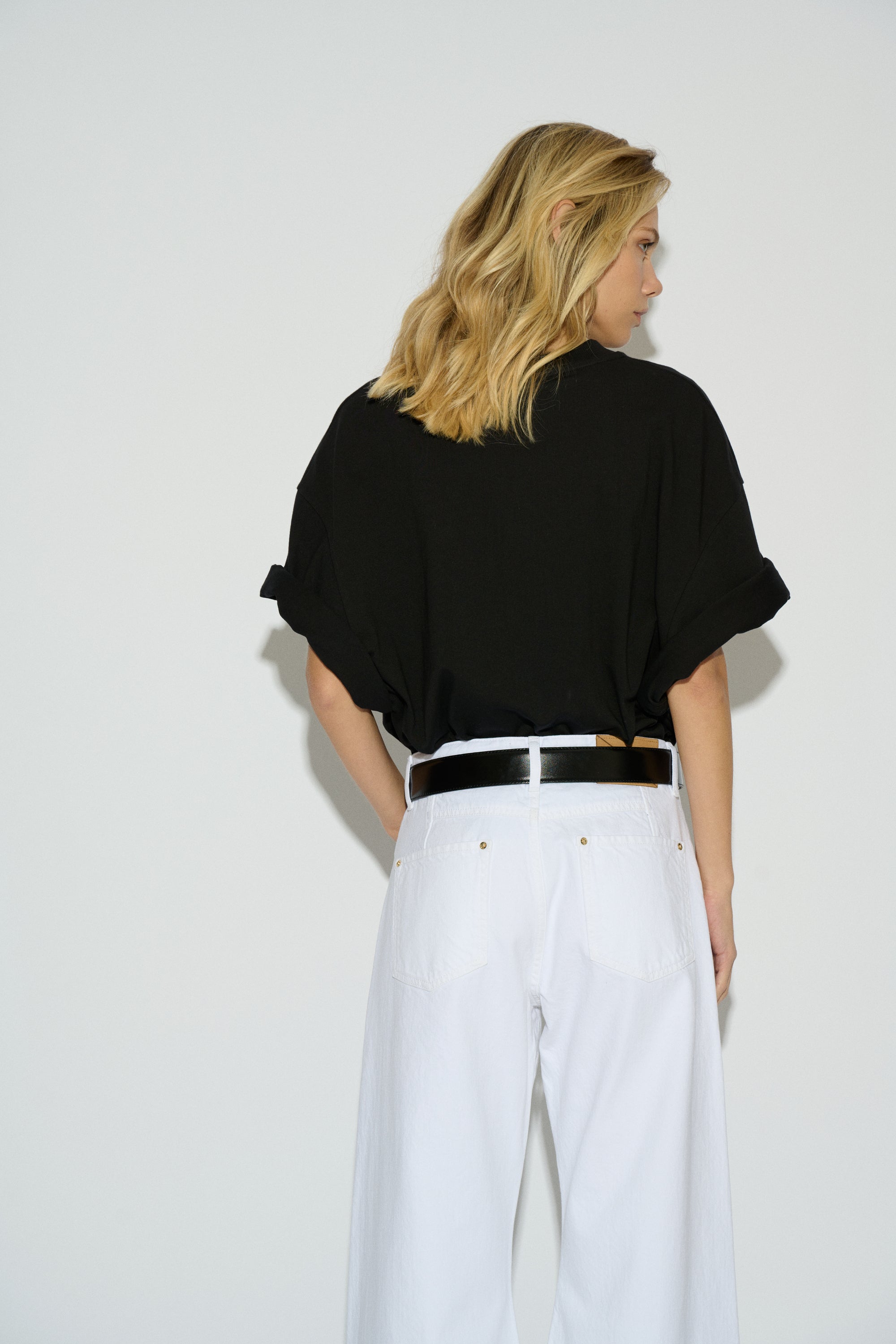 CAMISETA LOCO OVERSIZE MANGA CORTA NEGRO