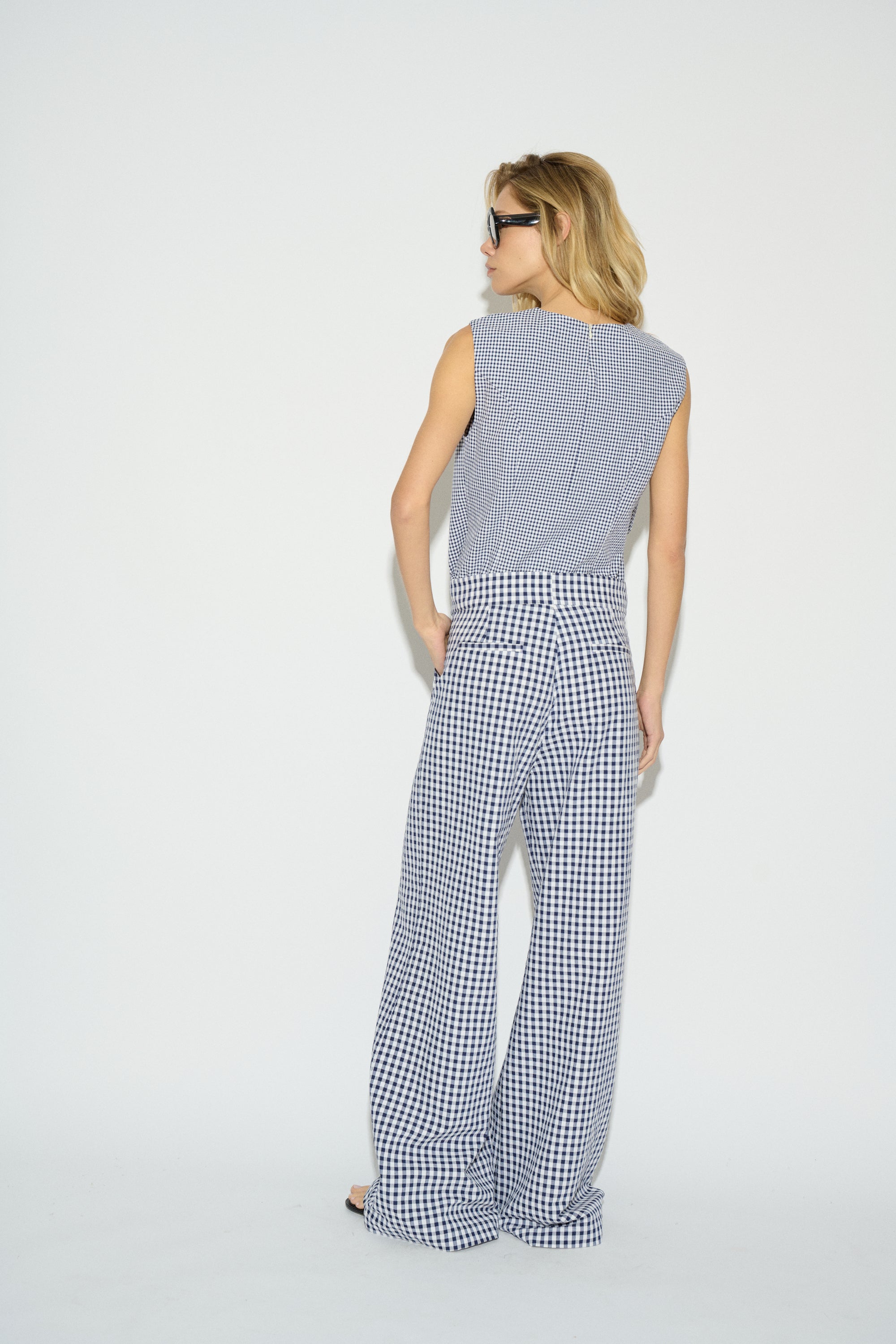 PANTALÓN FLORA RECTO PINZAS NAVY