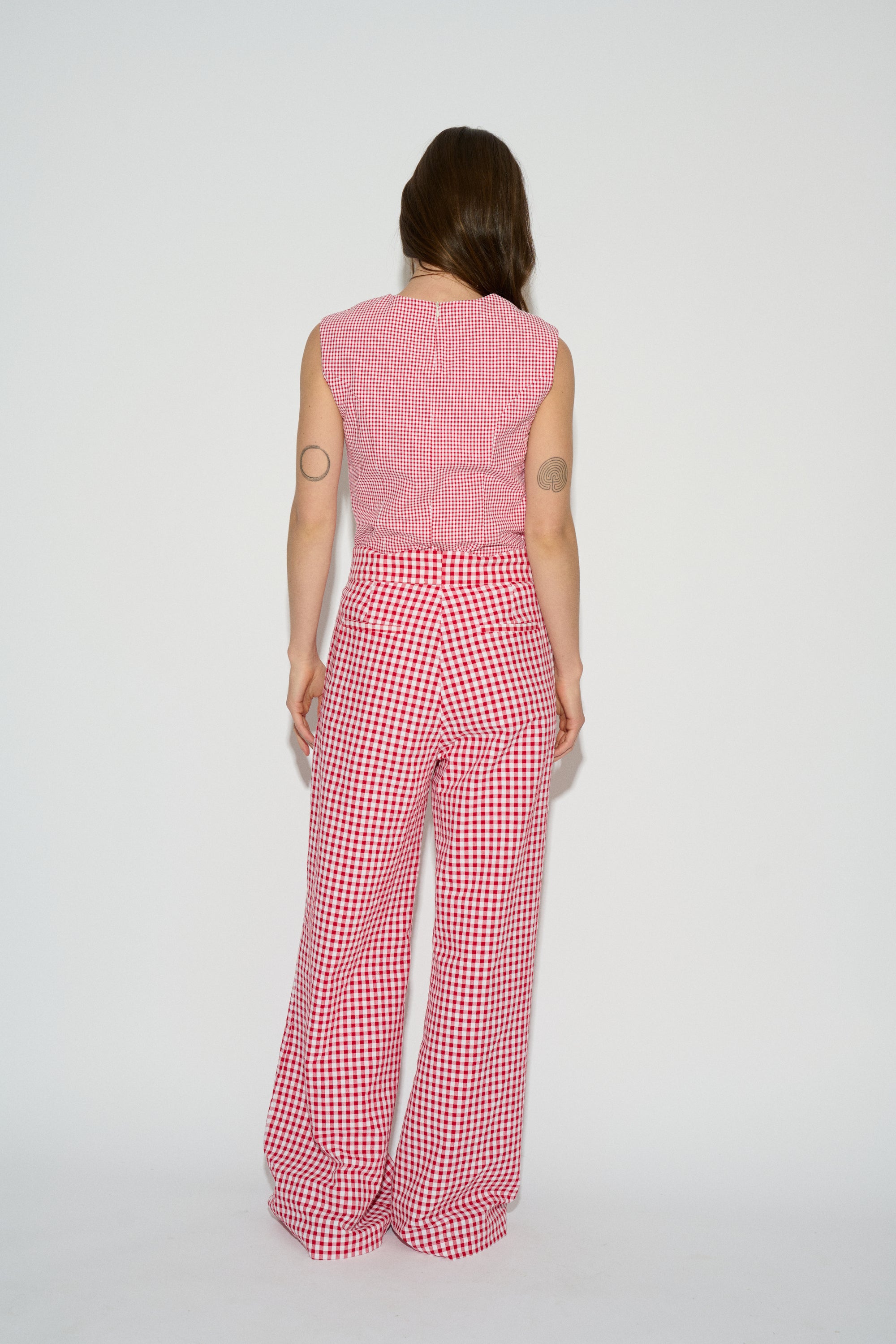 PANTALÓN FLORA RECTO PINZAS ROJO