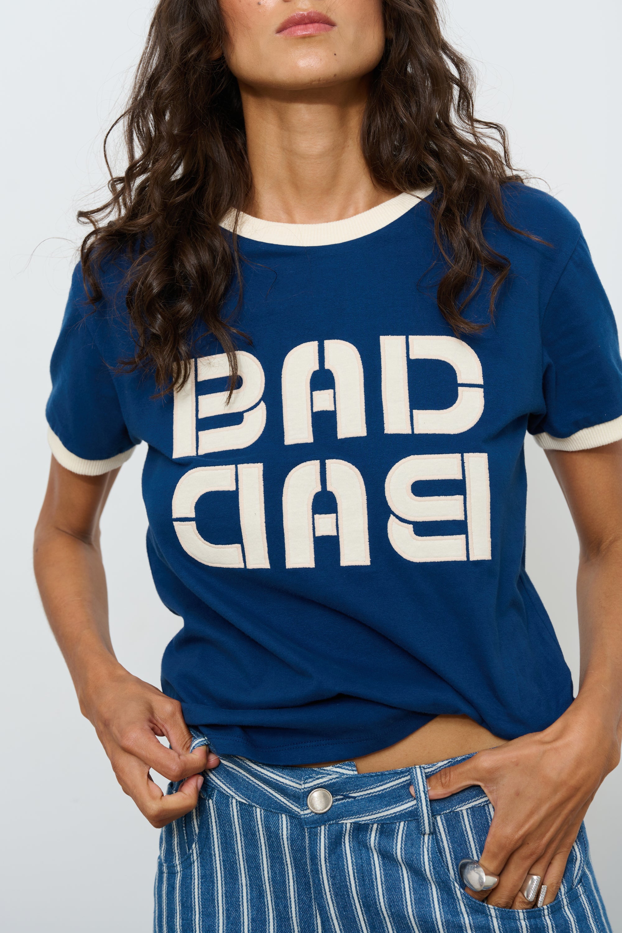 VICTORIA BLUE T-SHIRT