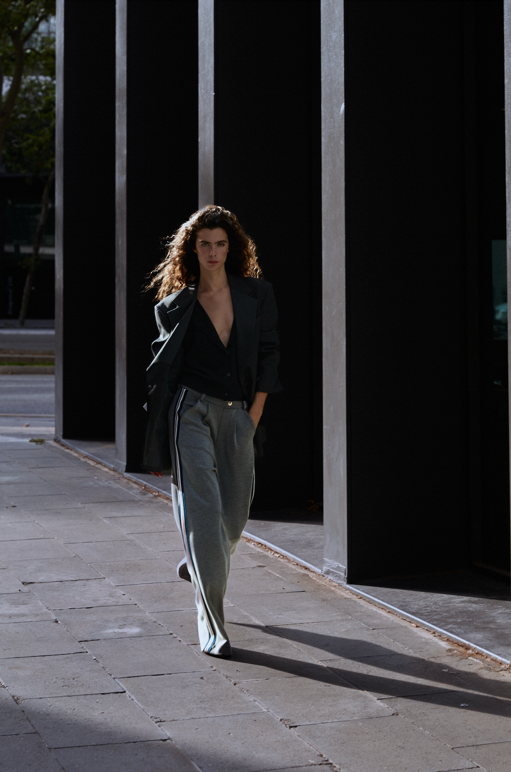 CANDELA BLACK BLAZER