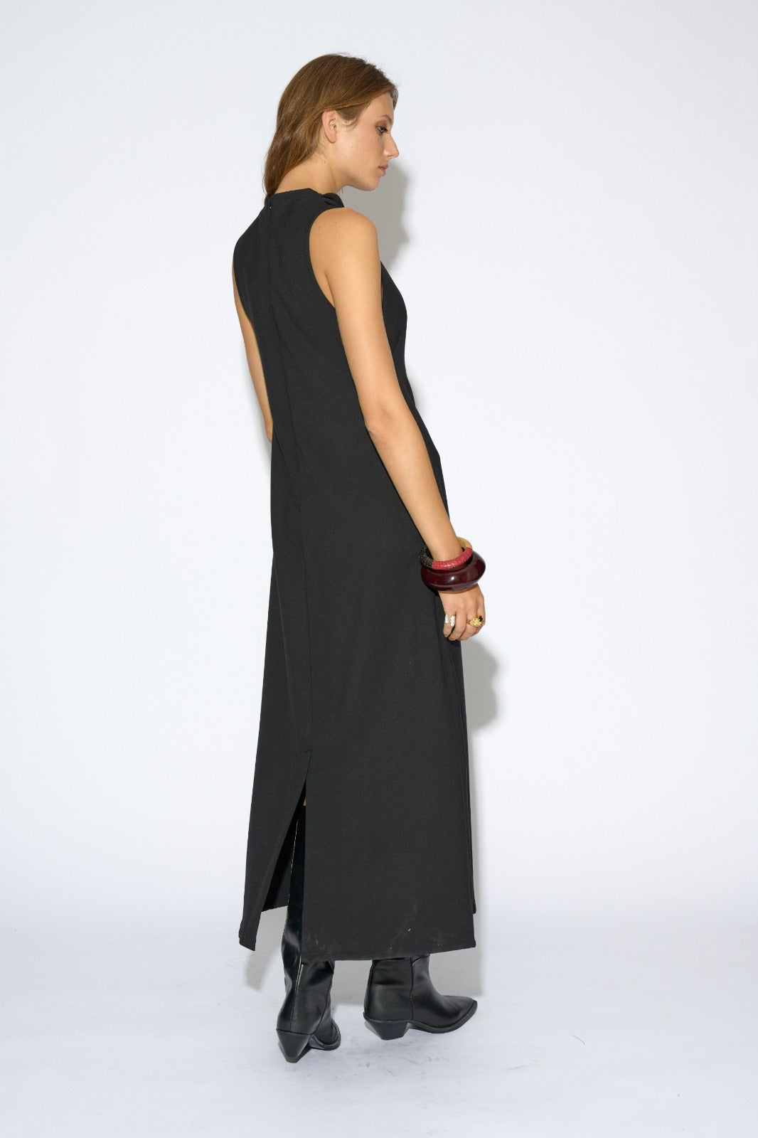 BLACK SLEEVELESS DRESS FOR GIRLS