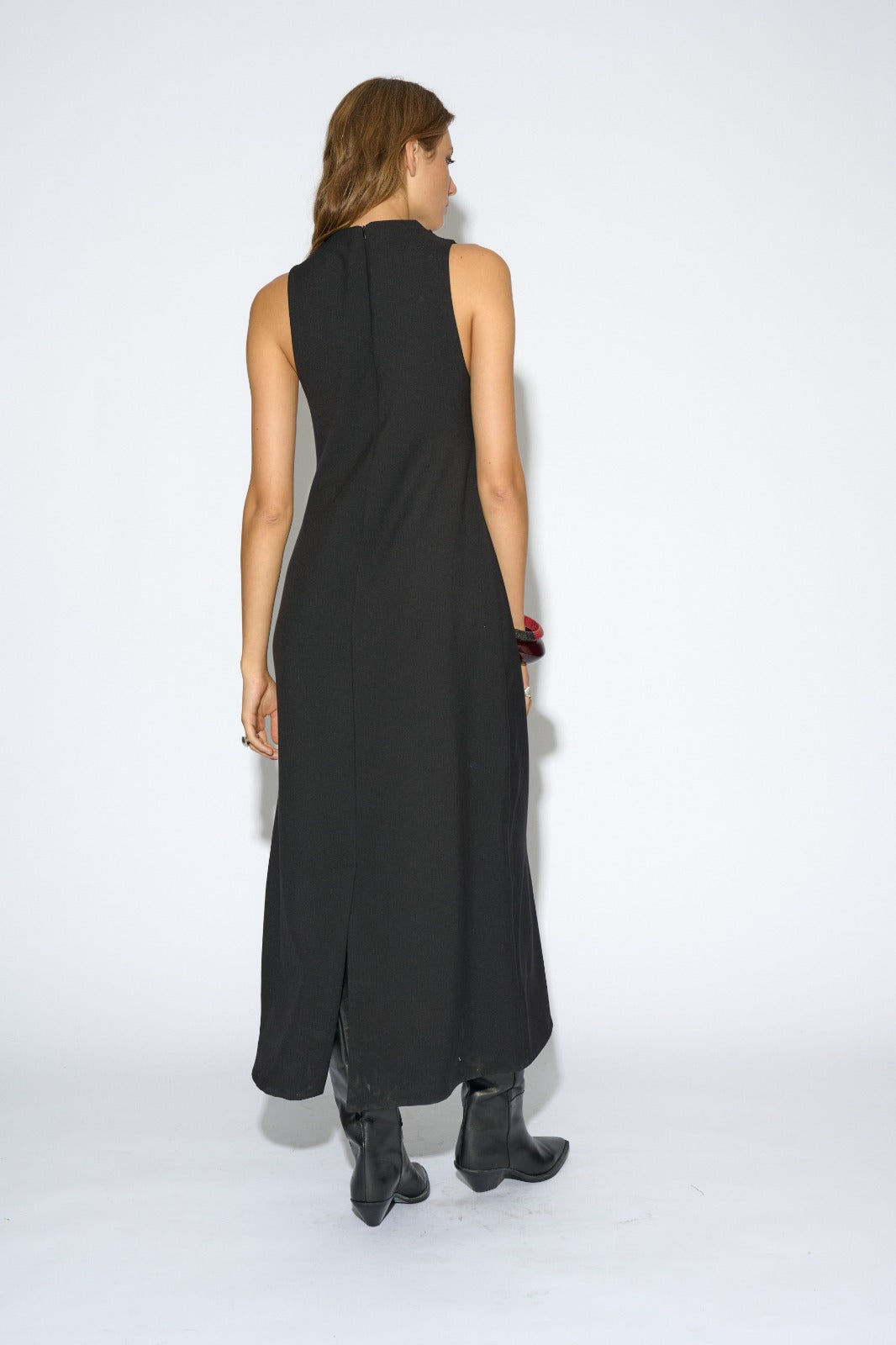 BLACK SLEEVELESS DRESS FOR GIRLS